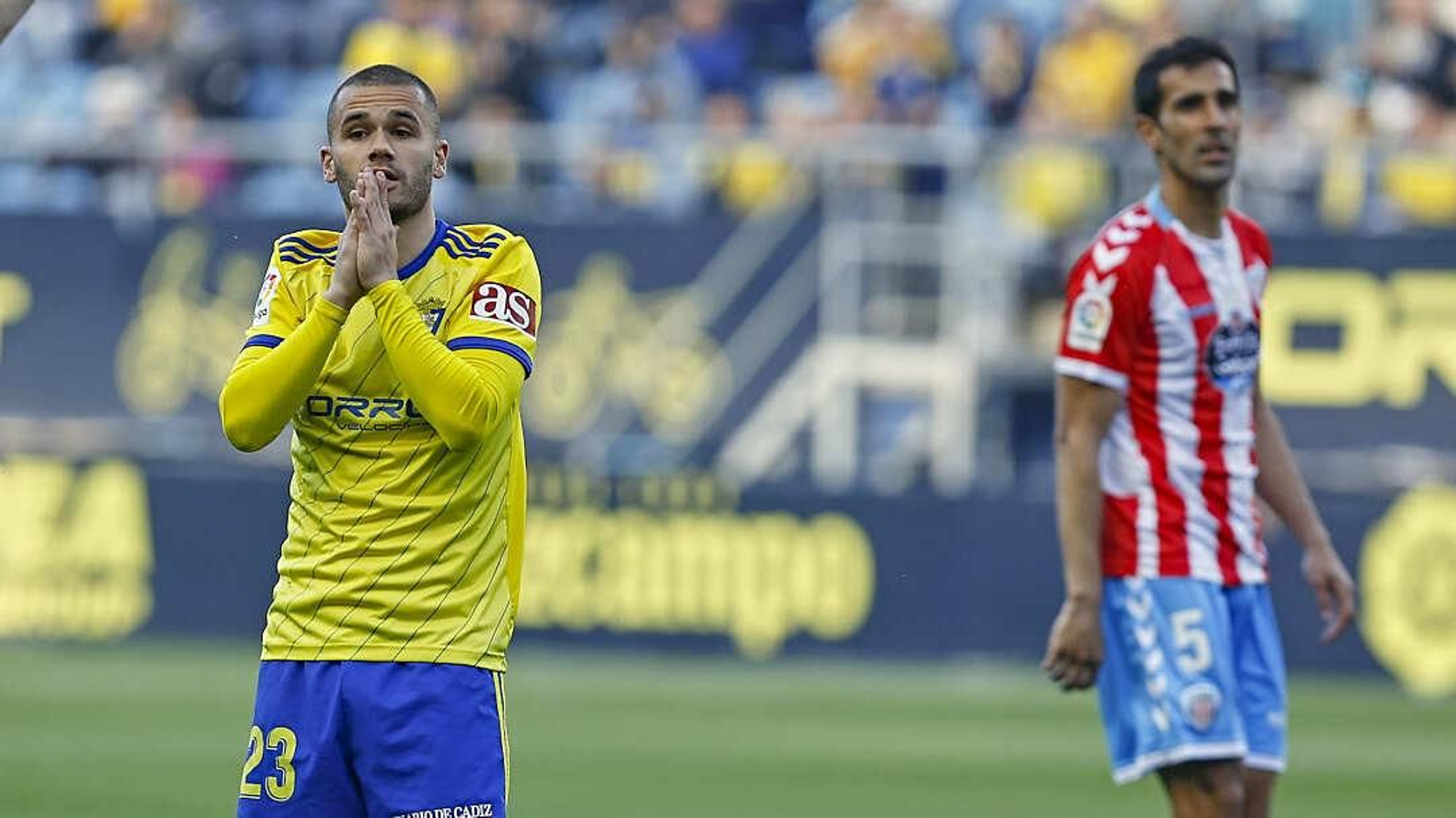 Imágenes del partido de fútbol Cádiz CF - CD Lugo