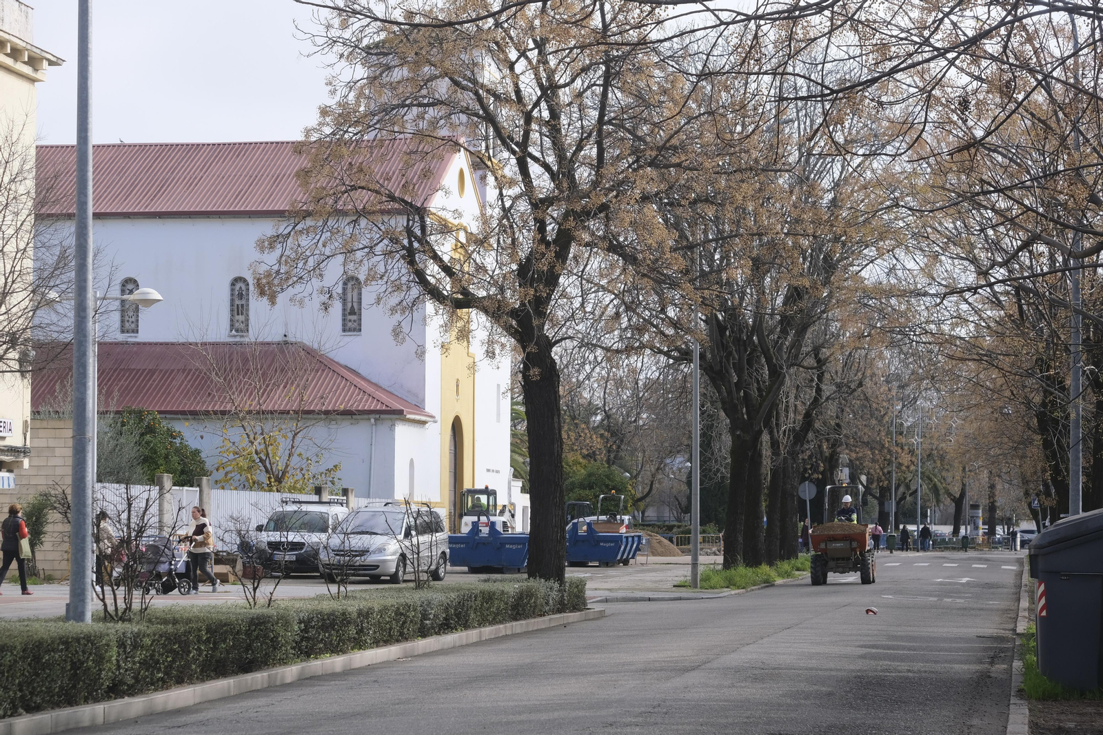 Arrancan las obras de la carretera de Trassierra de Córdoba, en imágenes