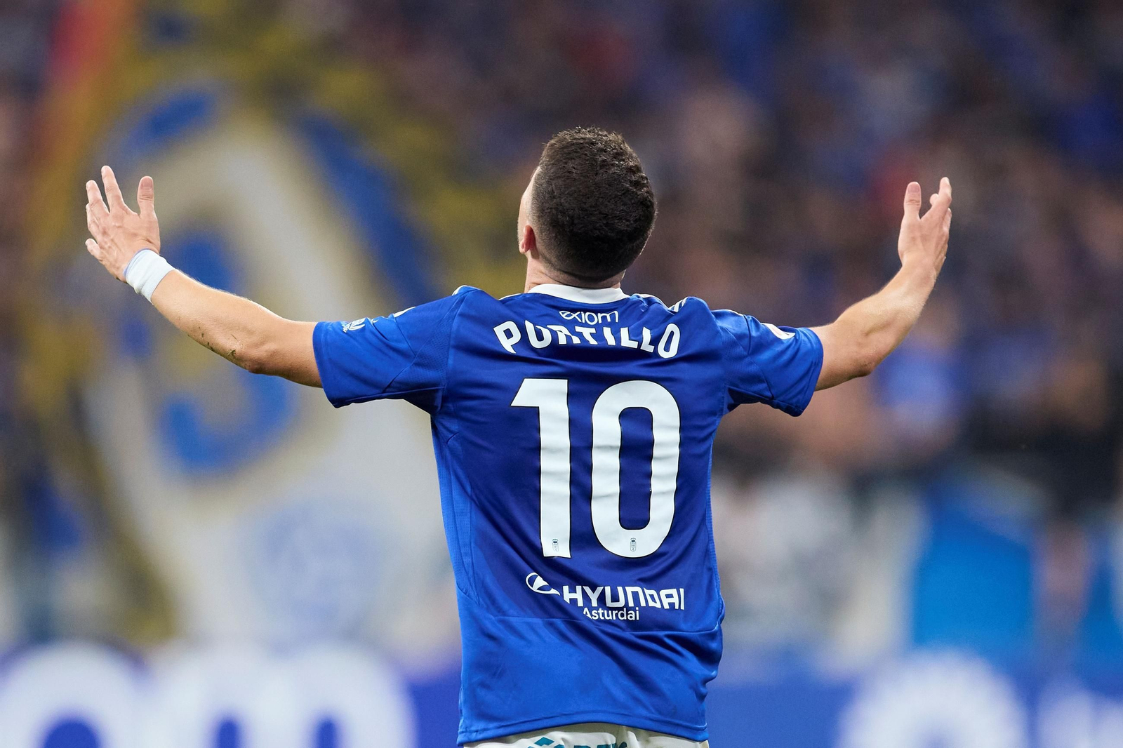Las fotos del ascenso del Oviedo ante el Mirandés