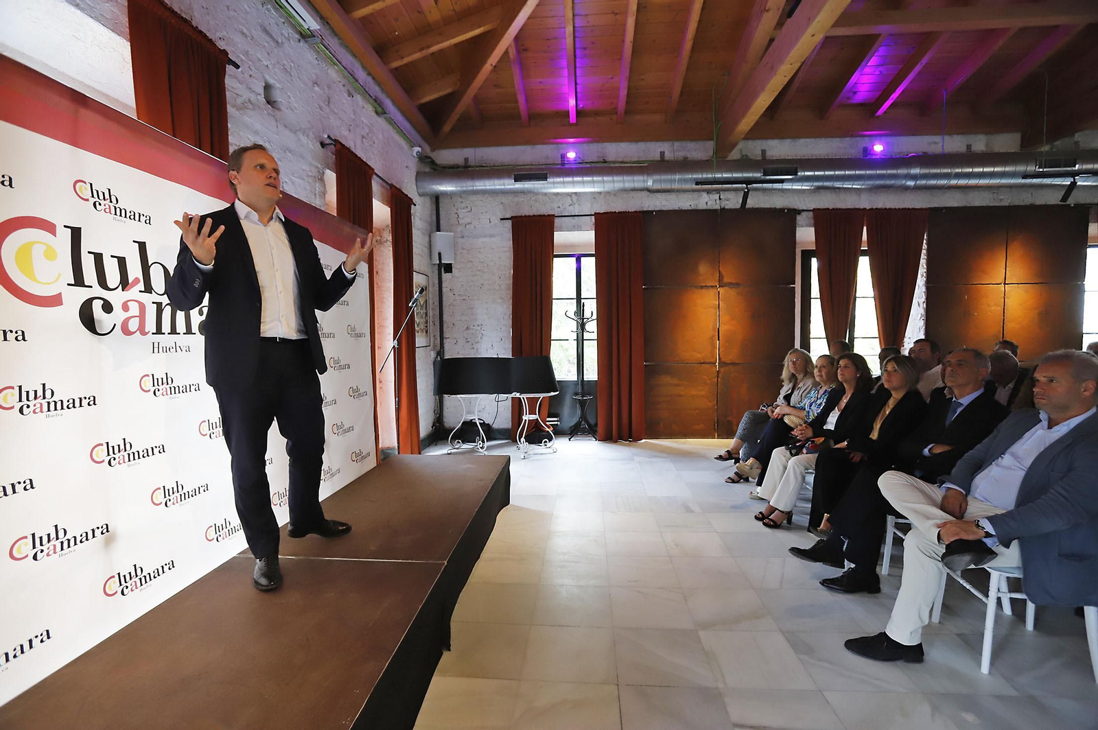 Conferencia de el economista Daniel Lacalle 'El nuevo entorno económico'