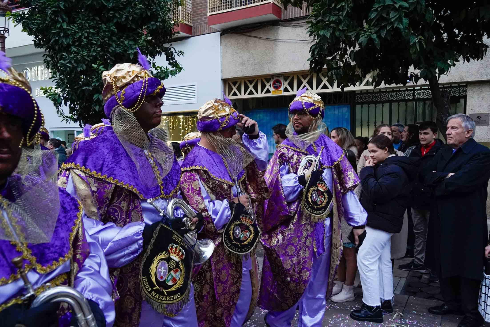Imágenes de la Cabalgata de los Reyes Magos en Huelva