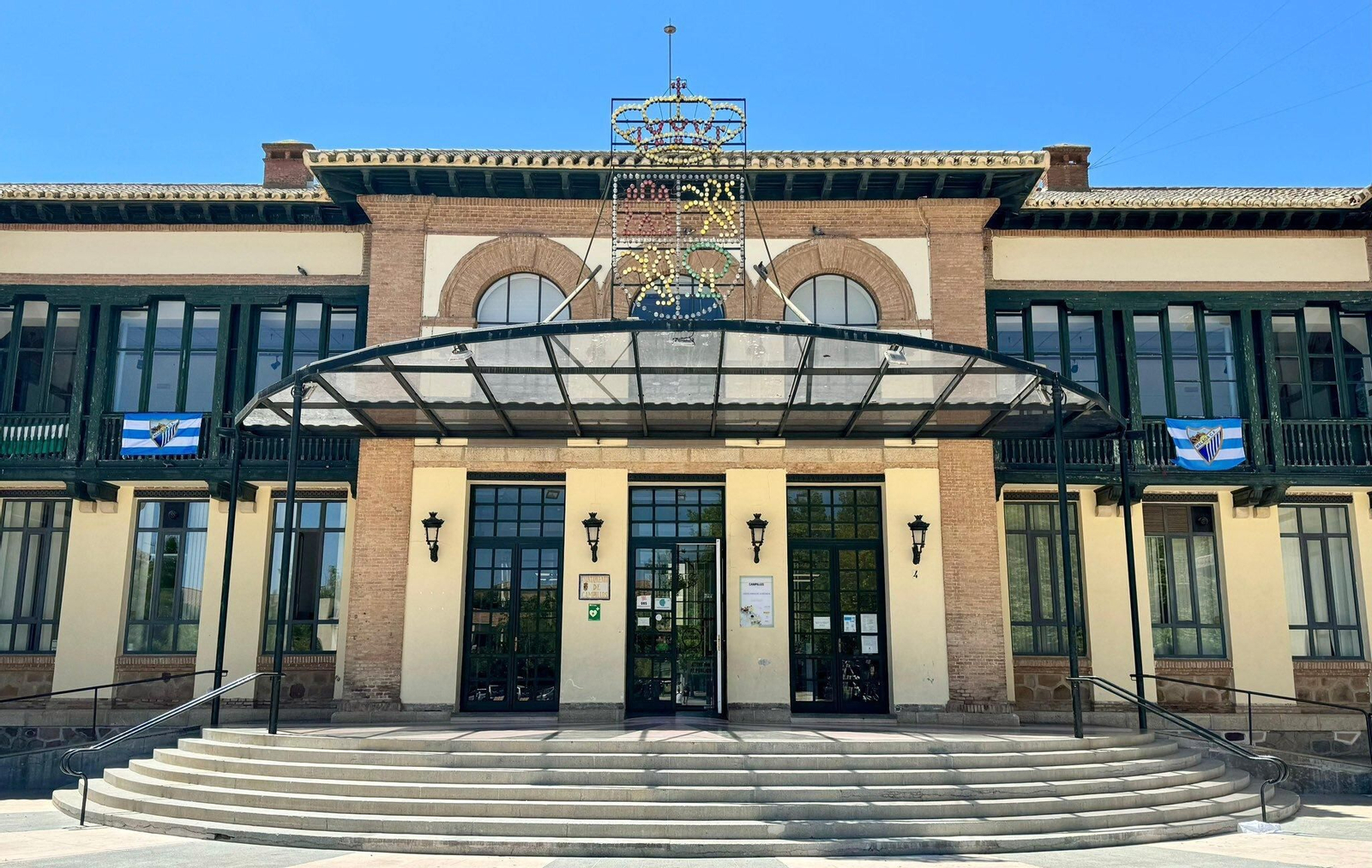 Los ayuntamientos de la provincia con el Málaga CF por bandera