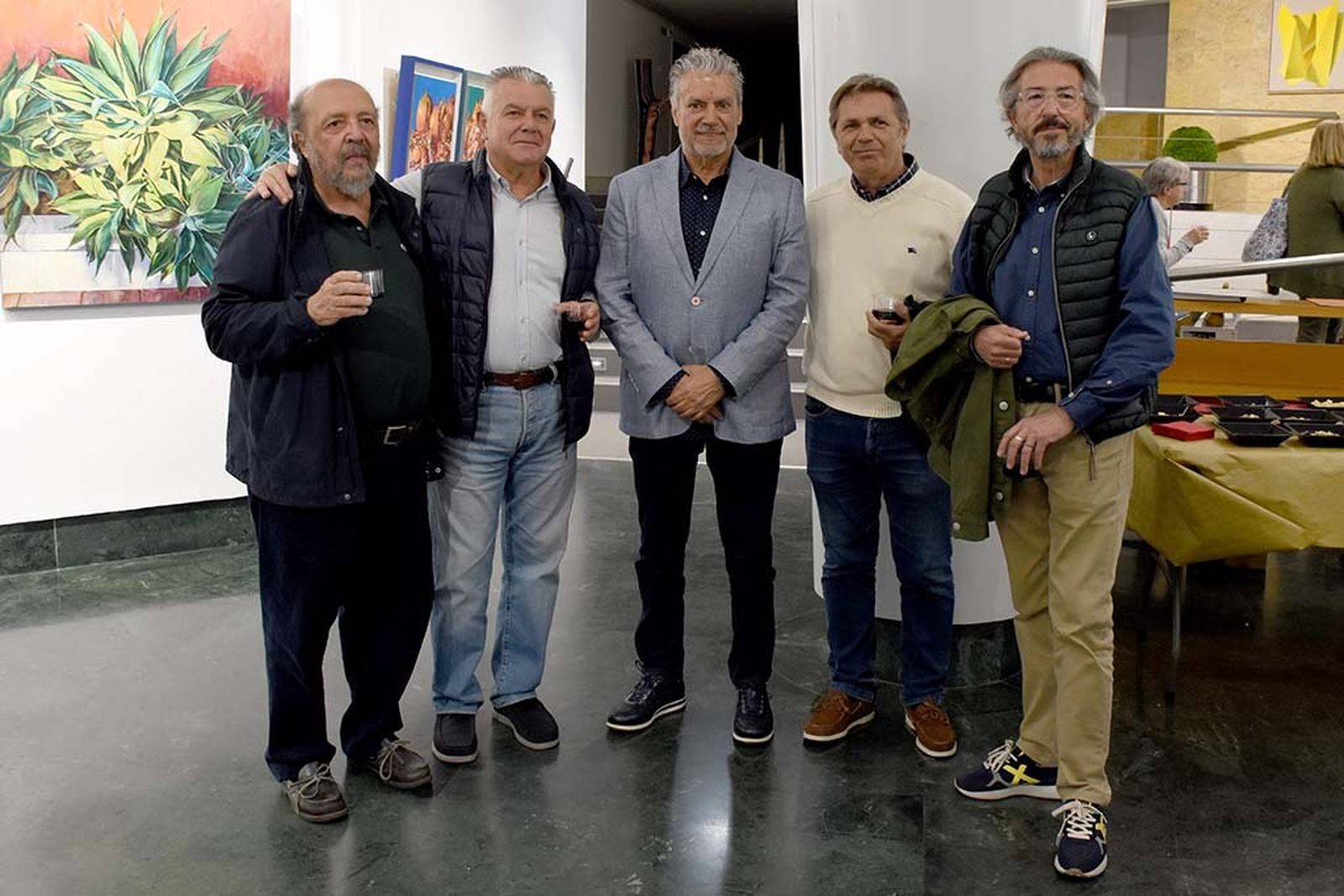 Inauguración exposición 'Naturaleza' del pintor ayamontino Juan Fernández.