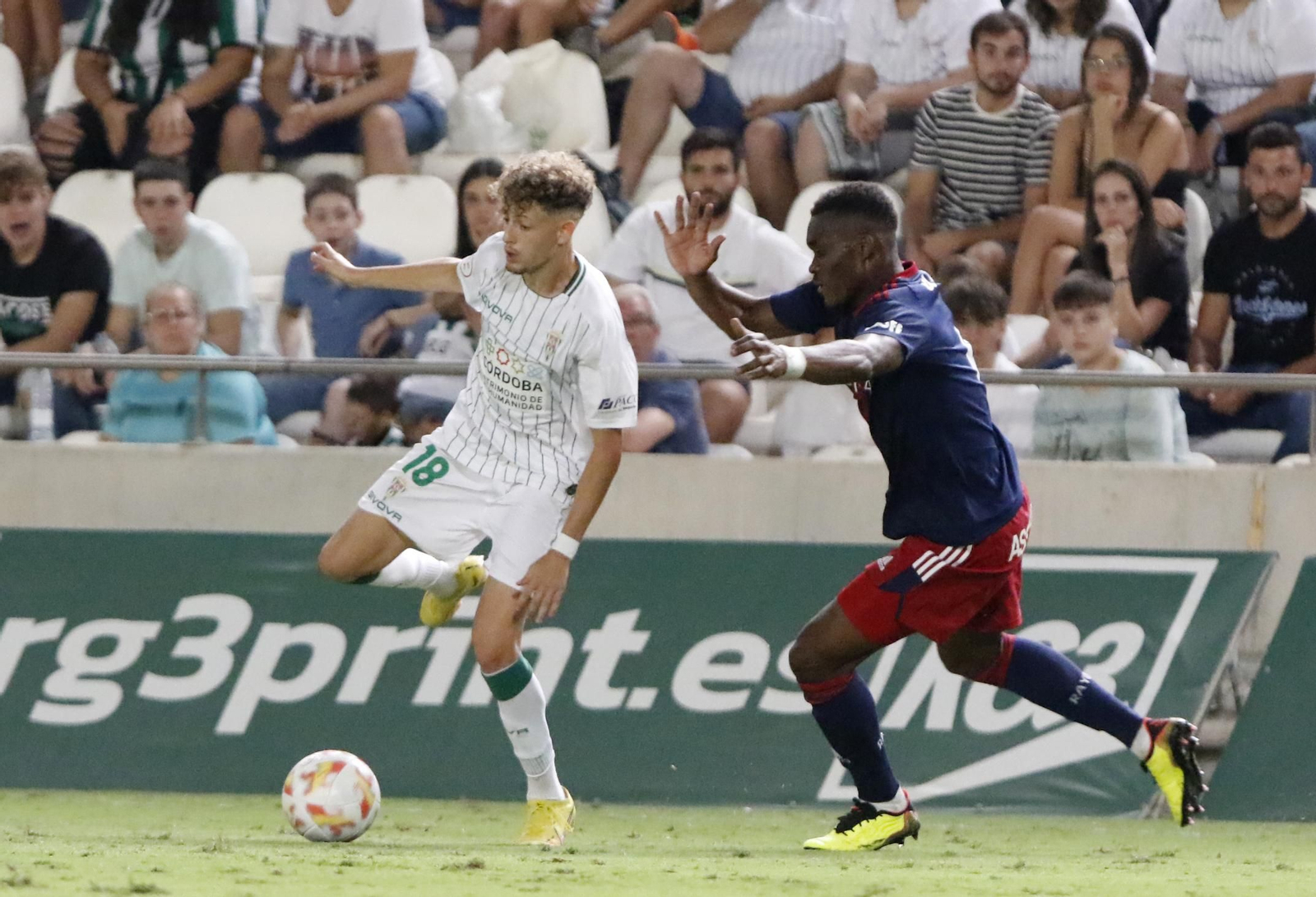 Las imágenes de la victoria del Córdoba CF ante el Rayo Majadahonda en El Arcángel