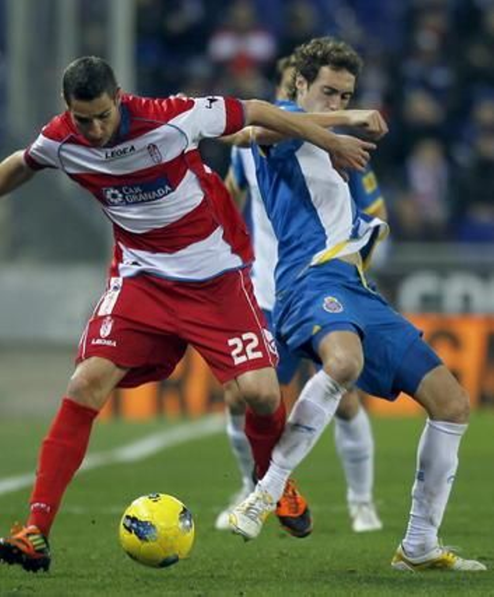 Geijo sale de una entrada de Baena. / EFE