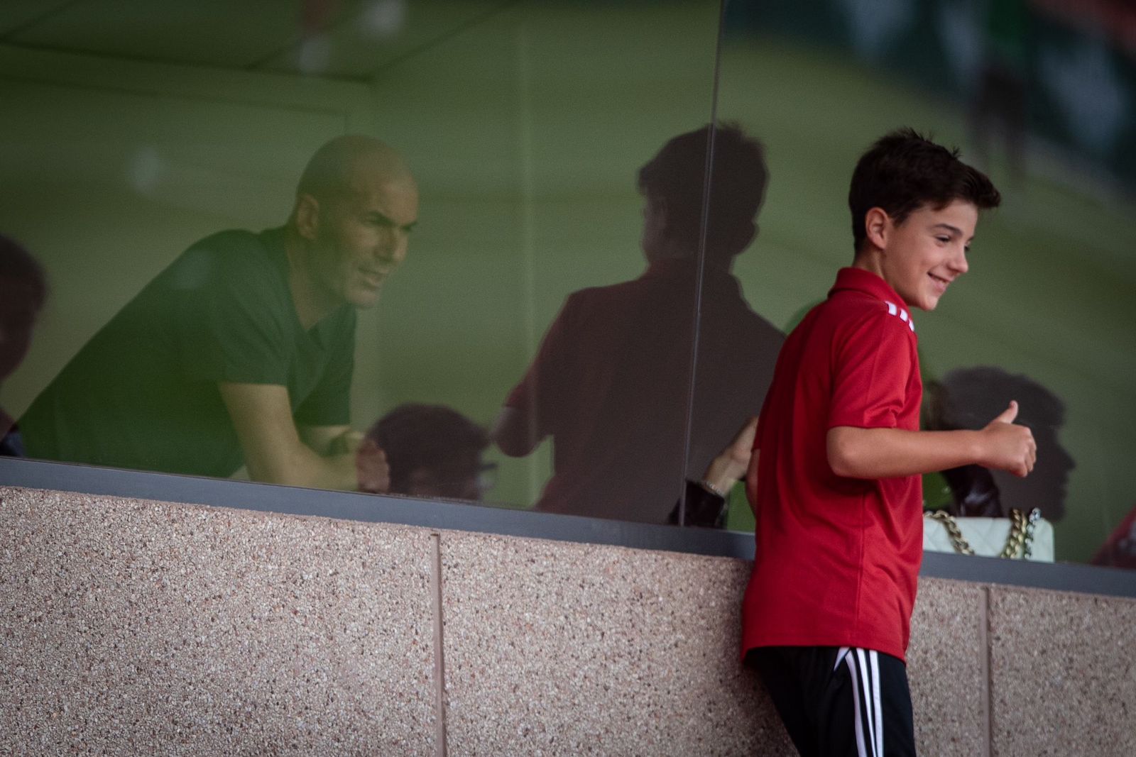 Zidane, este domingo en un palco privado del Nuevo Los Cármenes