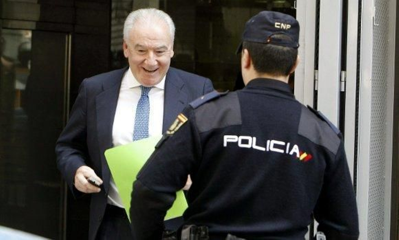 José Mayor Oreja reconoce que dos filiales de FCC donaron al PP 60.000 euros en 2011