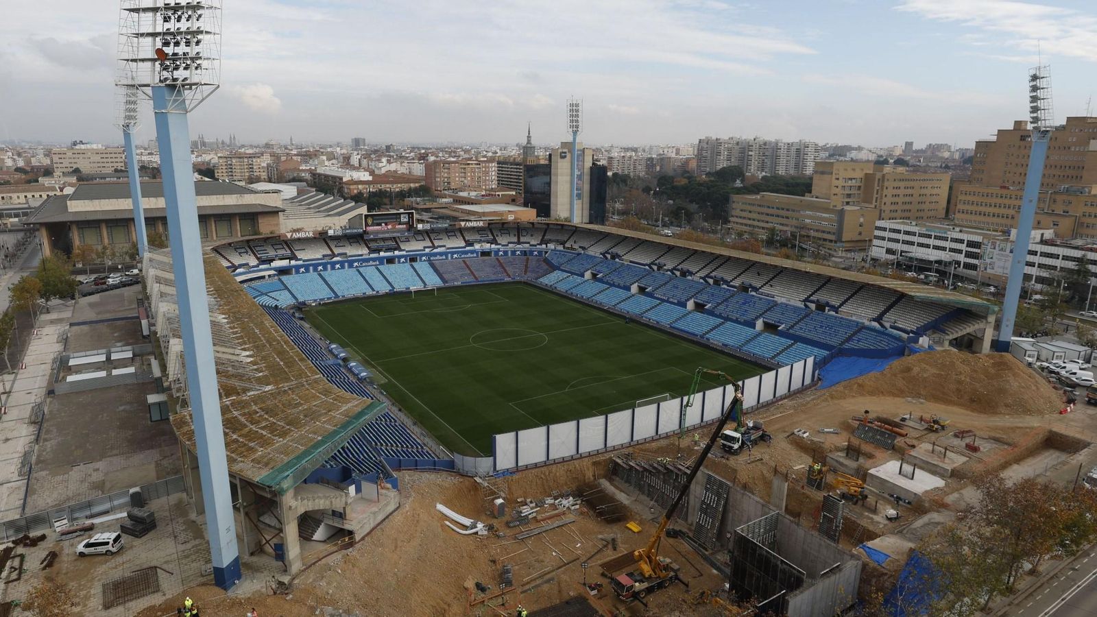 Panorámica de La Romareda, el feudo que visitará el Córdoba CF este lunes. Panorámica de La Romareda, el feudo que visitará el Córdoba CF este lunes.