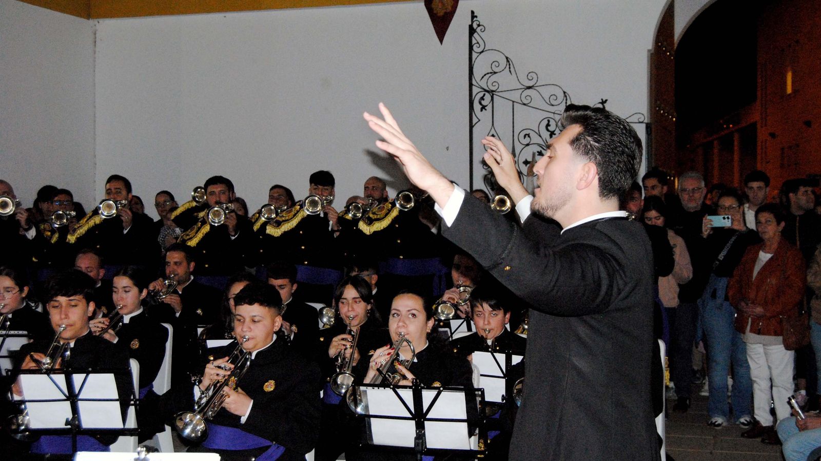 Hermandad de los emigrantes en el II Concierto Cofrade ‘María del Rocío.