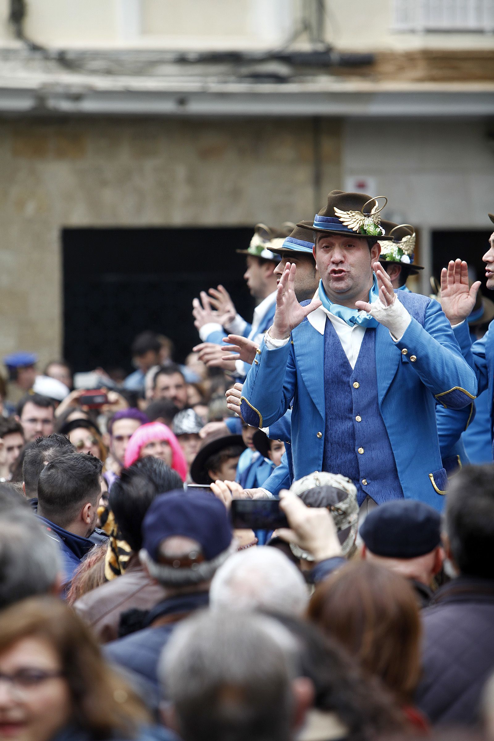 Batalla de coplas en el Mercado