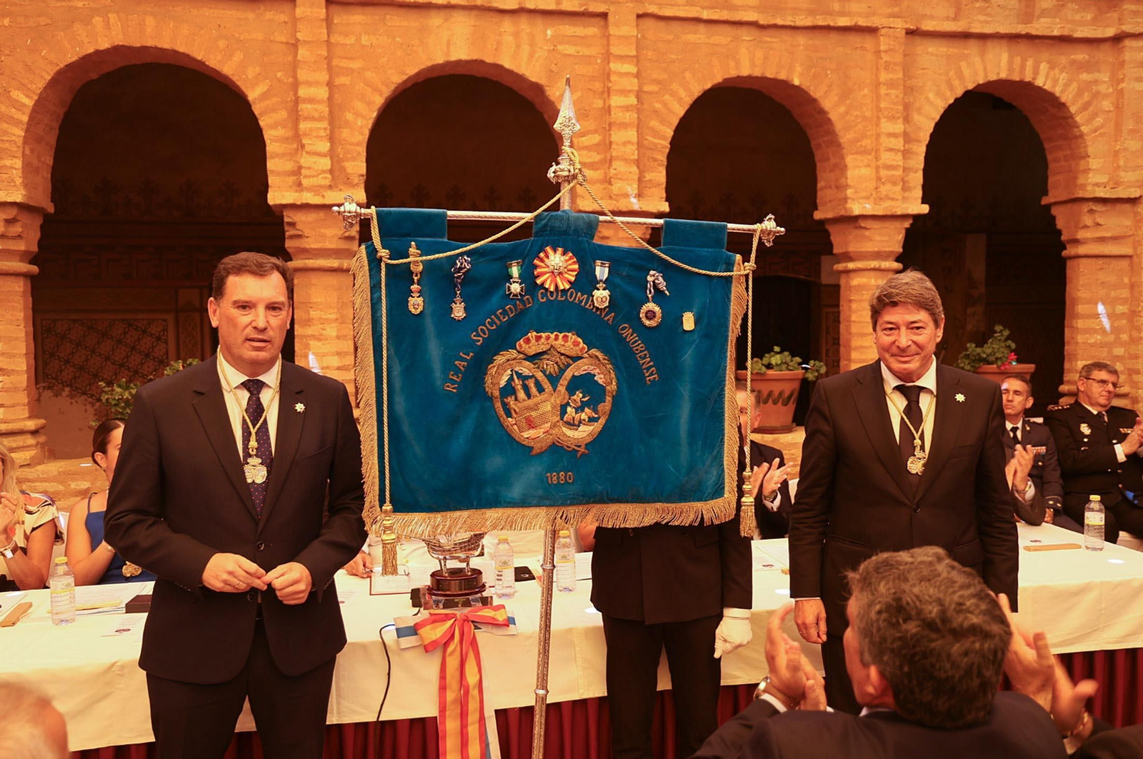 Imágenes del acto institucional de la Real Sociedad Colombina Onubense en el Monasterio de La Rábida