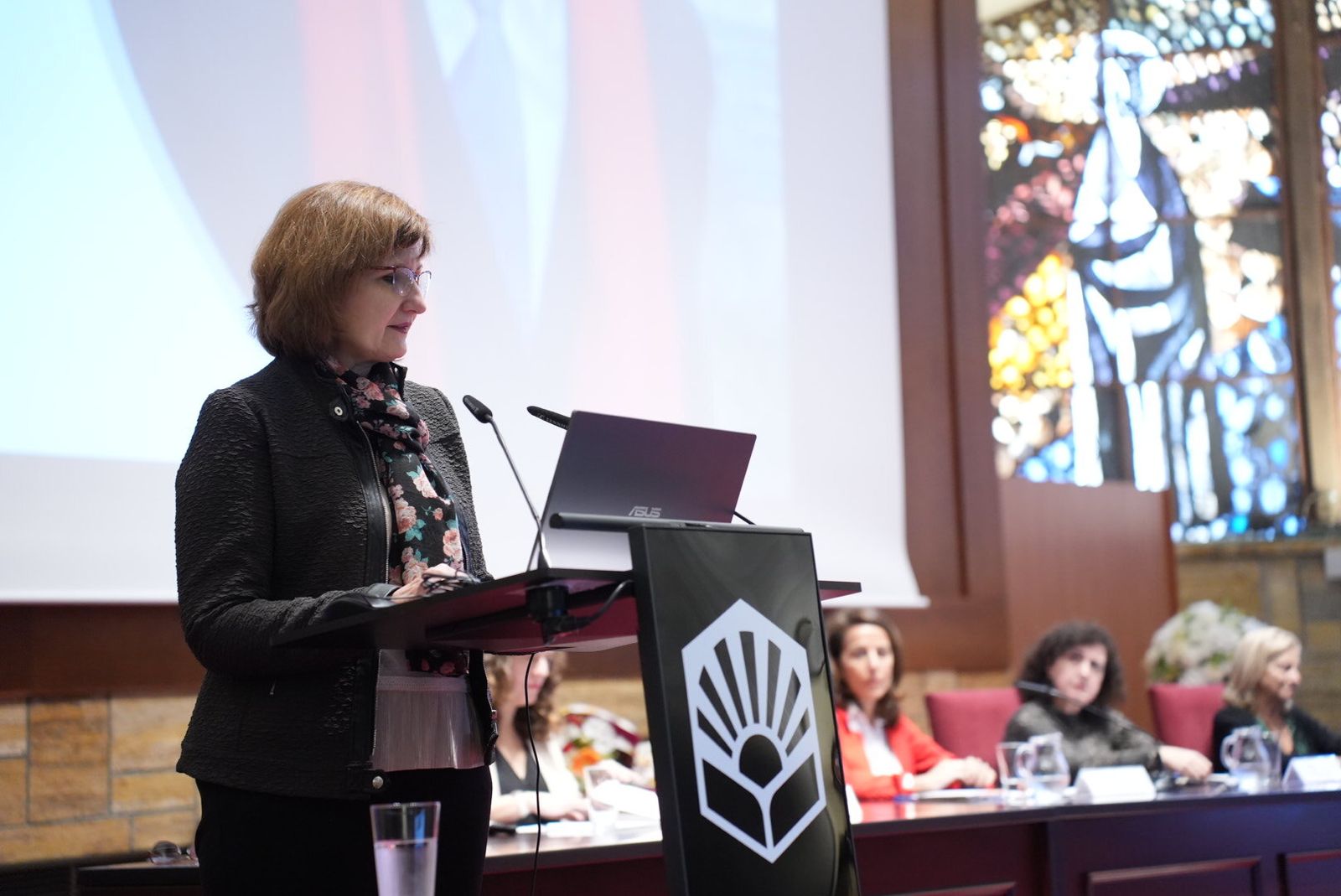 La festividad del patrón de la Facultad de Ciencias de Córdoba, San Alberto Magno, en imágenes