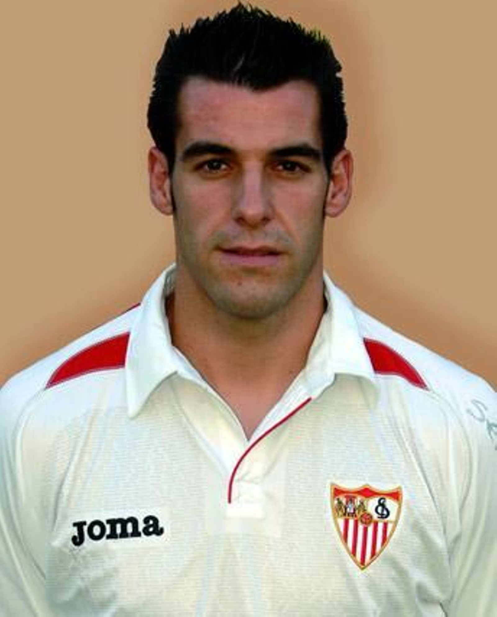 NEGREDO(delantero)
Edad:24 años
Temp. en el club:1ª
Goles en 08-09:19
Contrato hasta: 2014