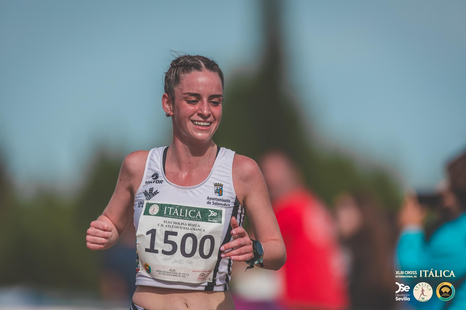 Búscate en las fotos del Cross de Itálica 2025 | 1