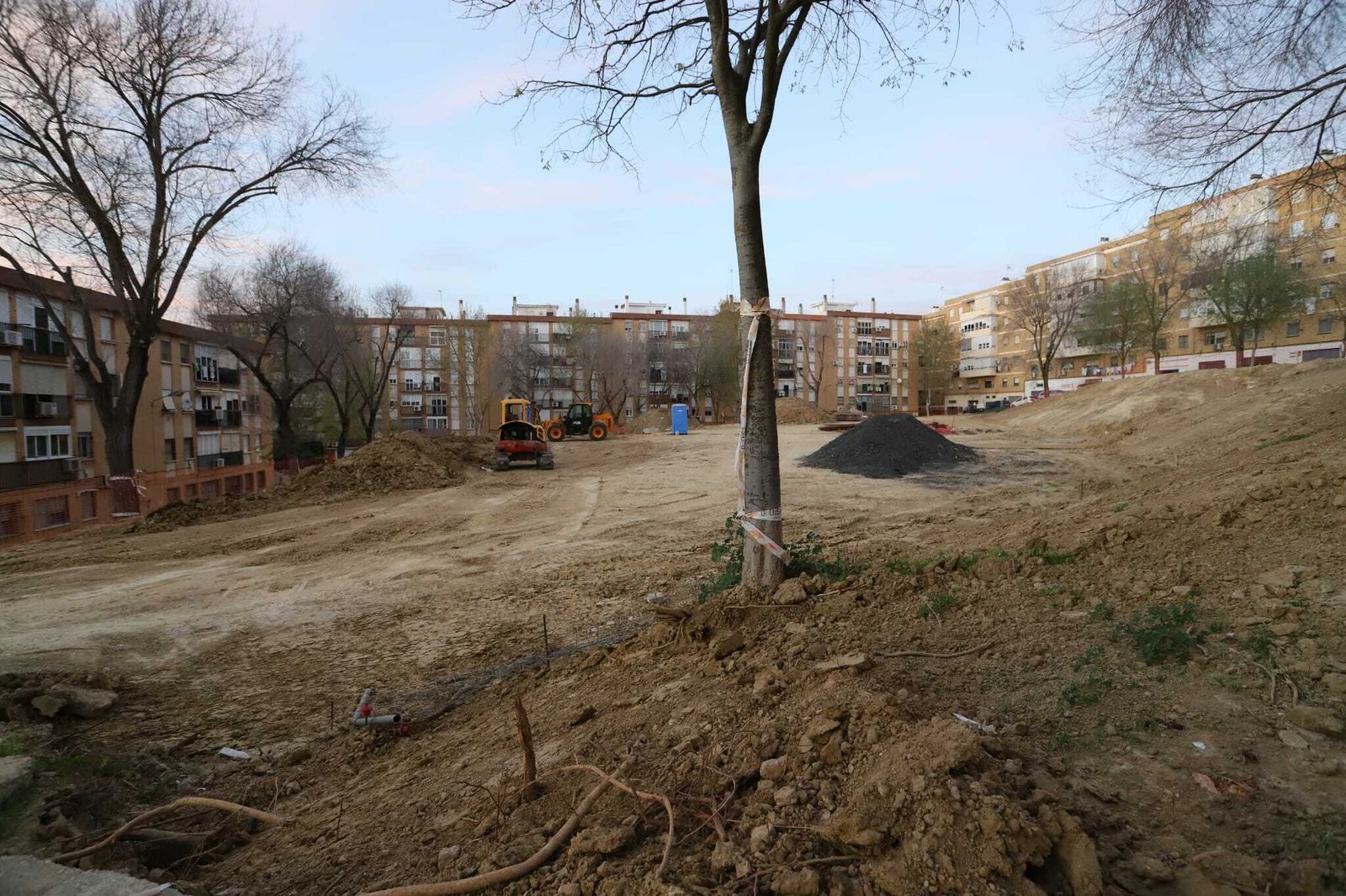 Máquinas en la Plaza de los Templetes.