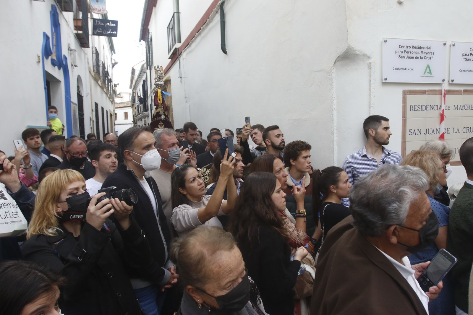 Miércoles Santo en Córdoba: La procesión del Perdón, en imágenes