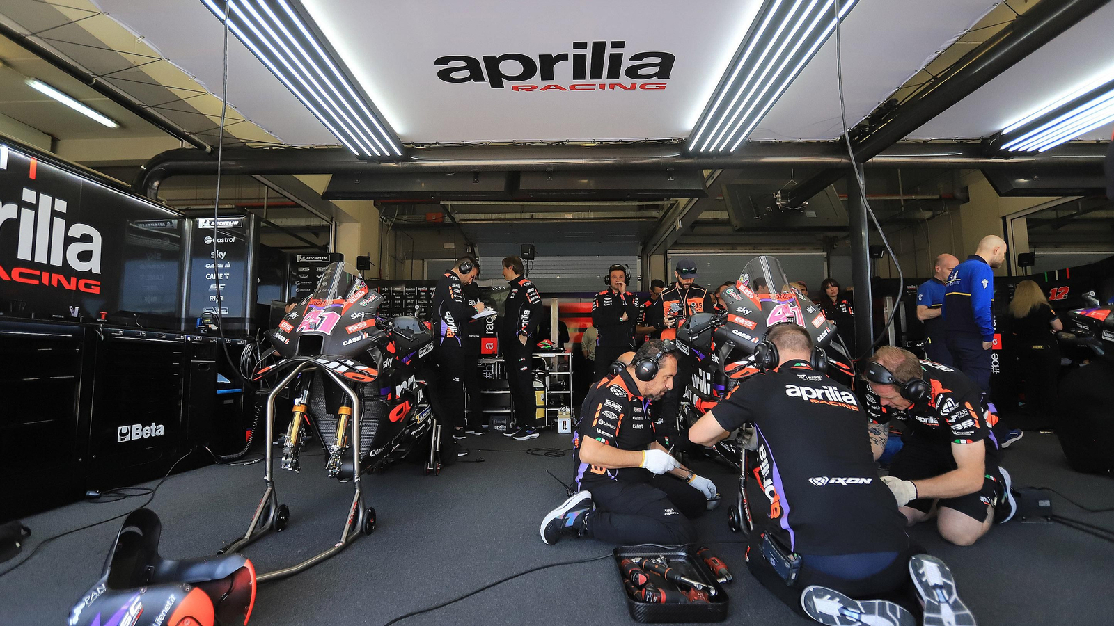 Entrenamientos de MotoGP en el primer día del GP España en el Circuito de Jerez - Ángel Nieto