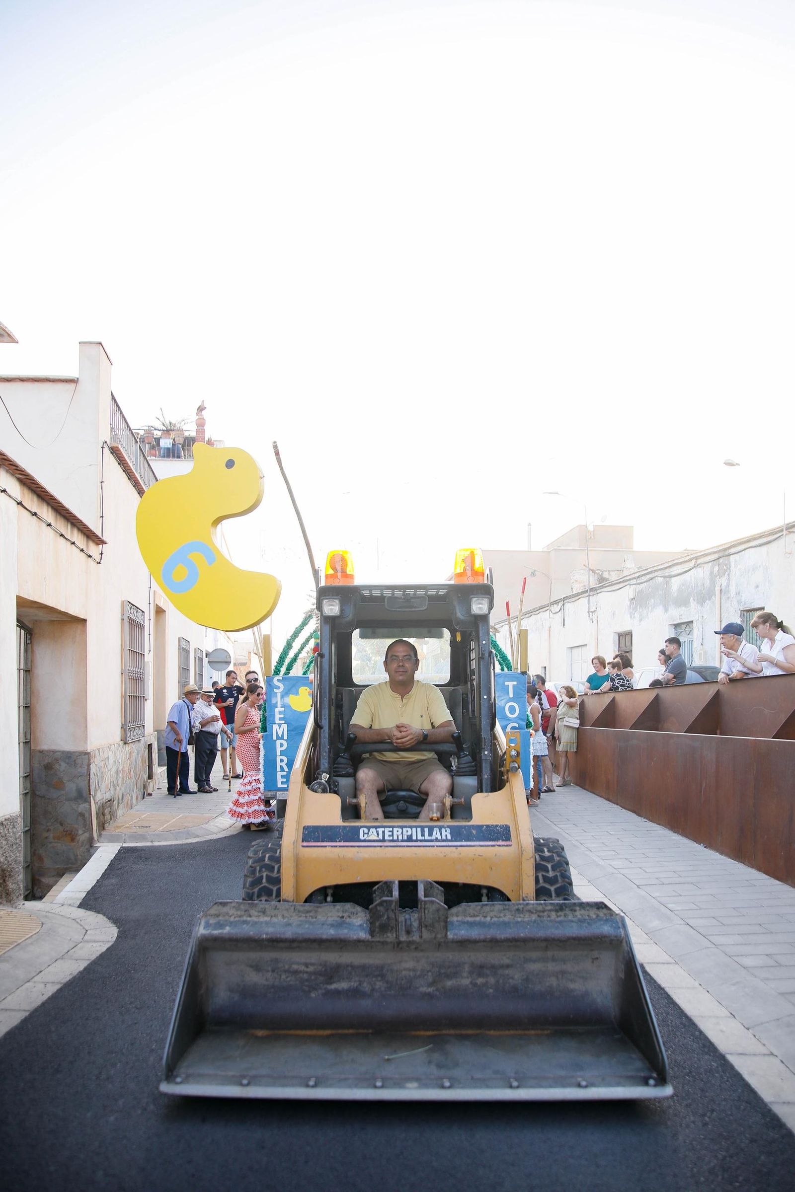 Así se ha vivido el tradicional desfile de carrozas de Gérgal