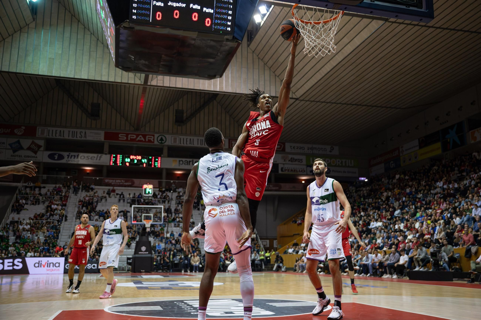 Melvin Ejim, sus cuatro años y seis títulos en Málaga