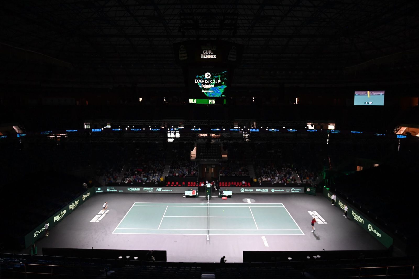 Los tenistas de la Copa Davis ya calientan motores en el Carpena