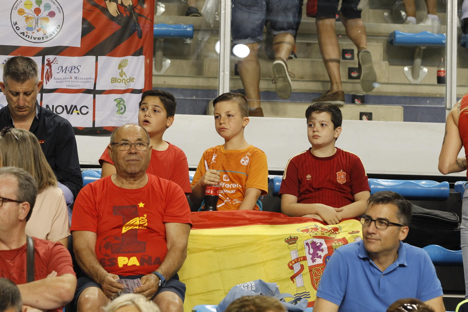 Fotogalería España-Suecia. Balonmano. Palacio Juegos Mediterráneos. Almería