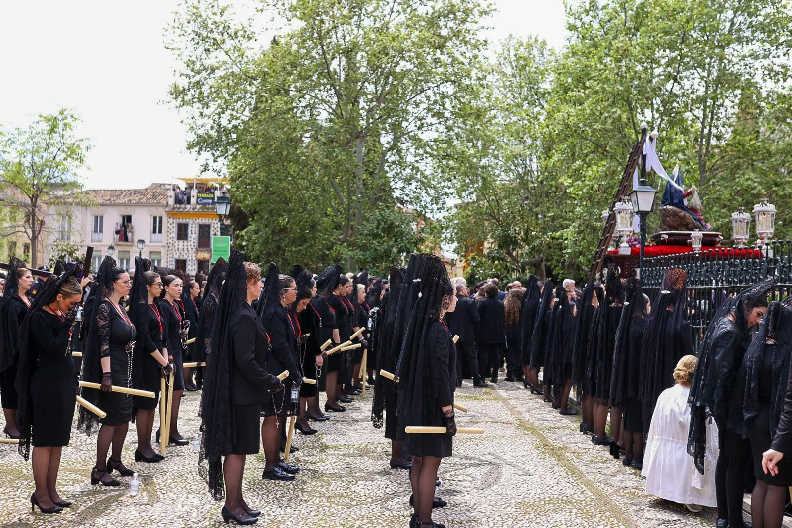 Las mejores fotos del Rezo de las Tres de la Tarde en el Campo del Príncipe