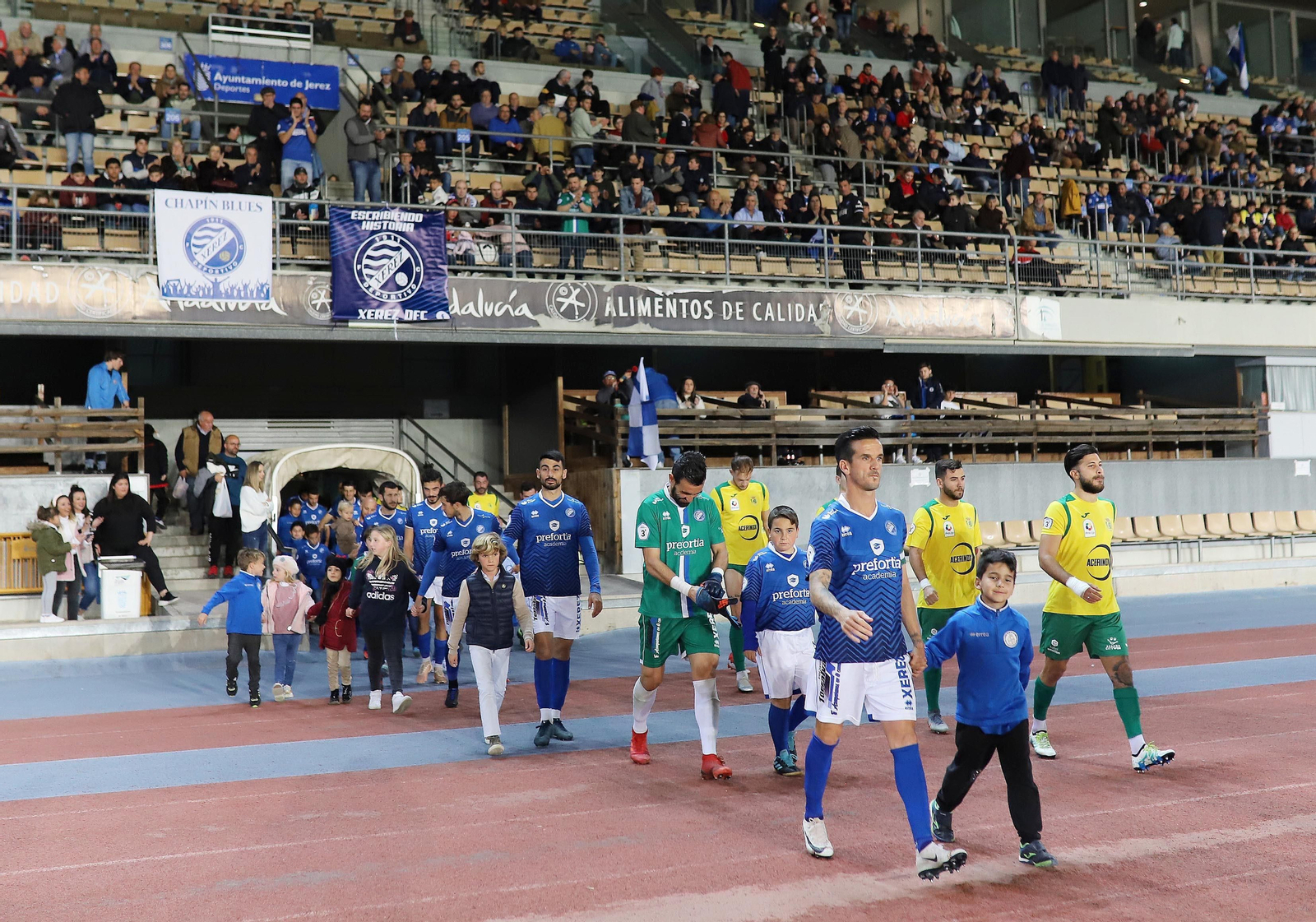 Imágenes del partido XDFC-Los Barrios