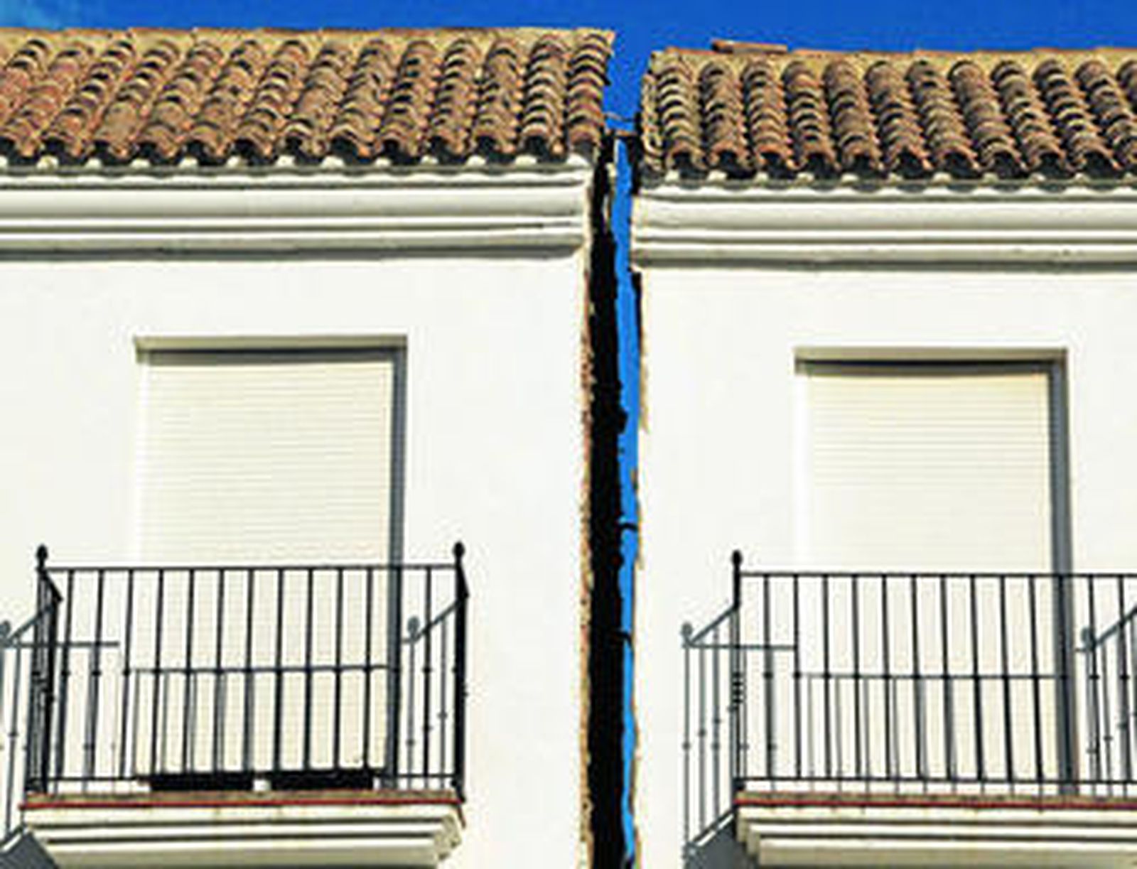 Los deslizamientos de tierra han dejado imágenes como esta en la zona de La Verbena de Arcos.