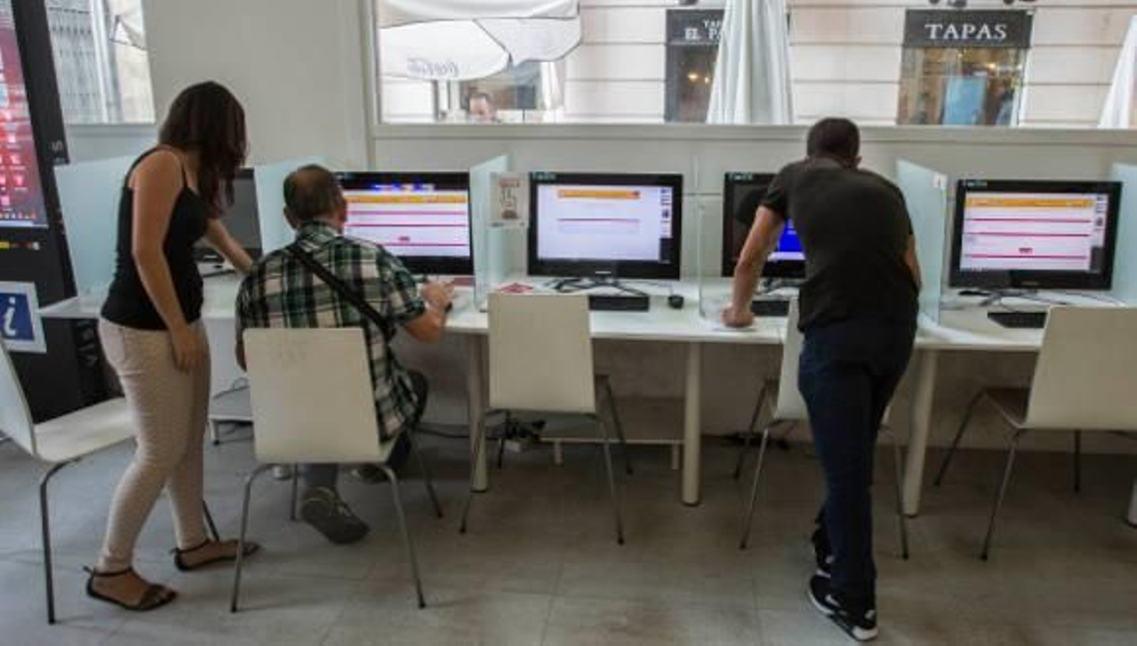 La consulta sobre la Feria supera los 17.000 votos en 24 horas