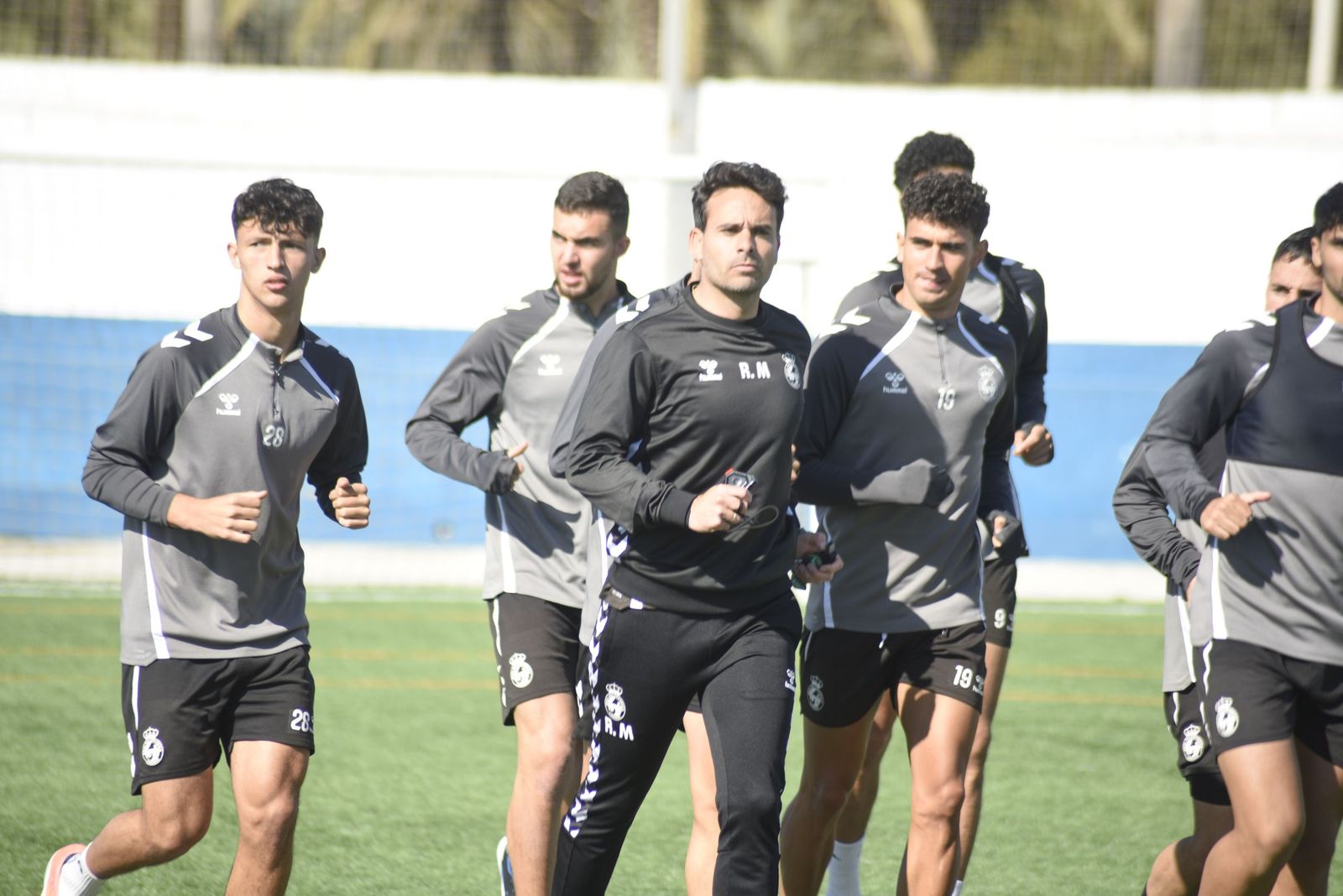 Las fotos del primer entrenamiento de Carlos Guerra y Miguel Angel Rondan al frente de la Balona