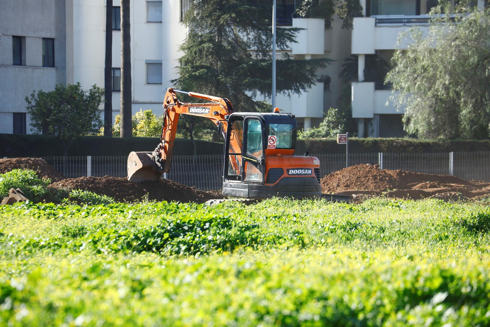 Así avanzan las obras del nuevo parque de la Arruzafilla, en imágenes