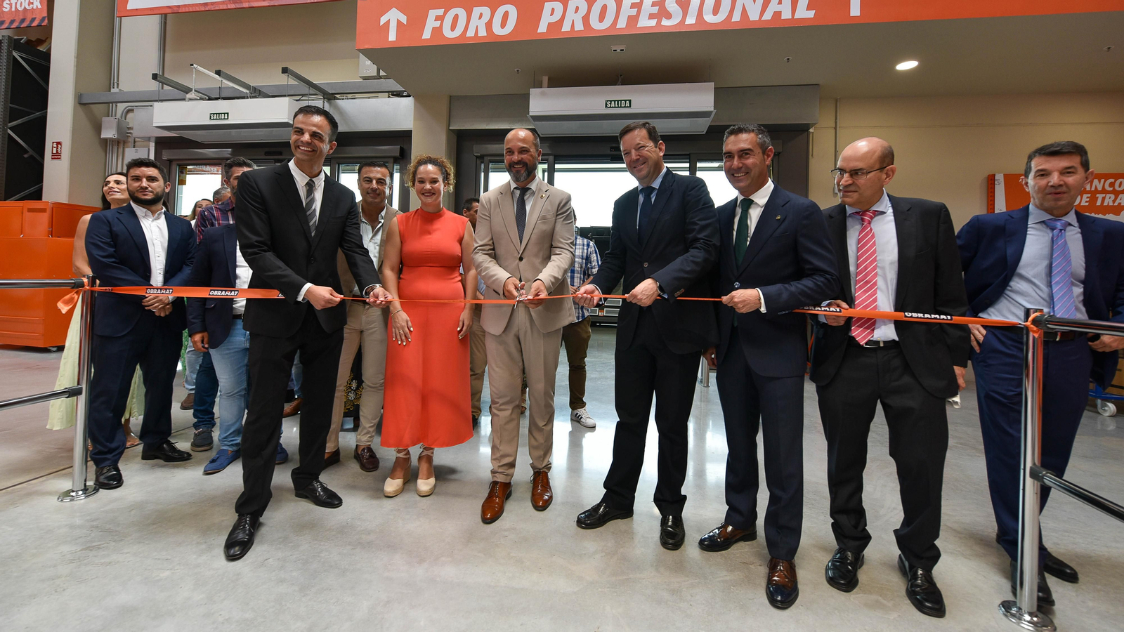 Las fotos de la inauguración de Obramat en Palmones