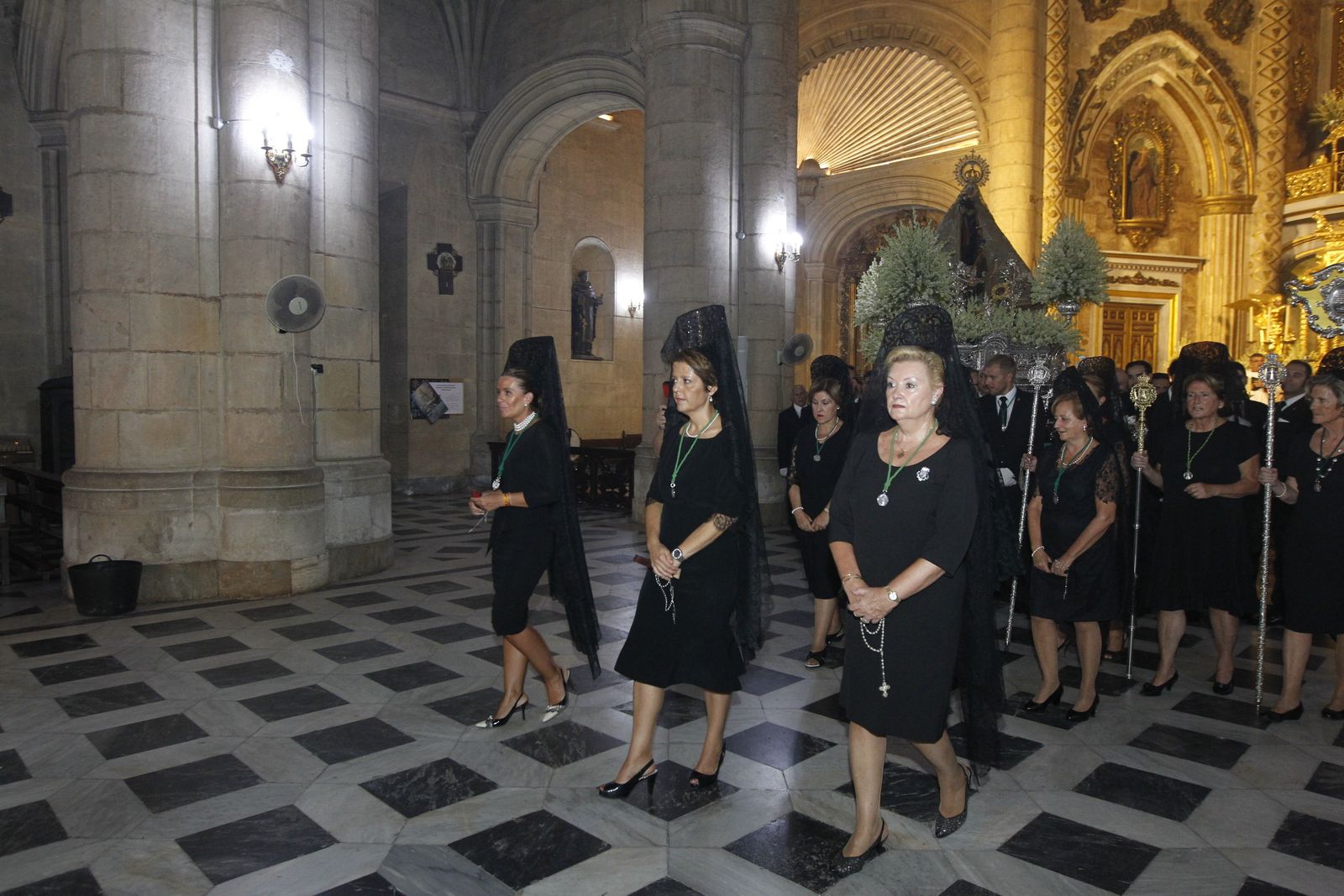 Fotogalería Procesión de la Virgen del Mar. Feria de Almería 2019