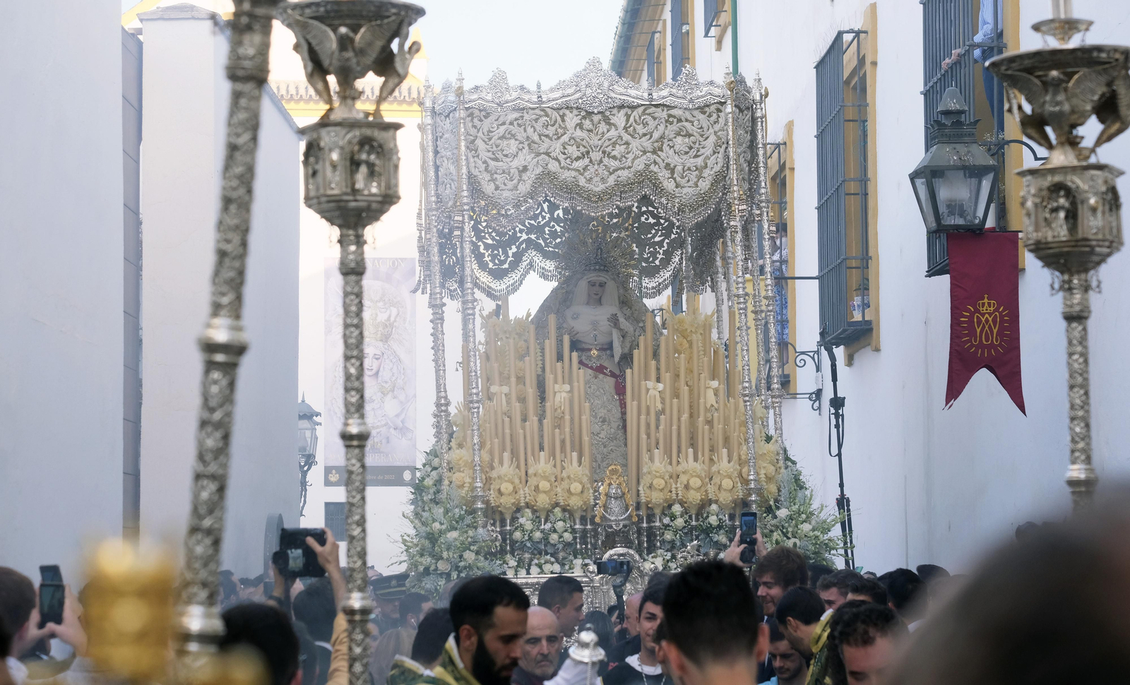El traslado de la Virgen de la Paz y Esperanza de Córdoba, en imágenes