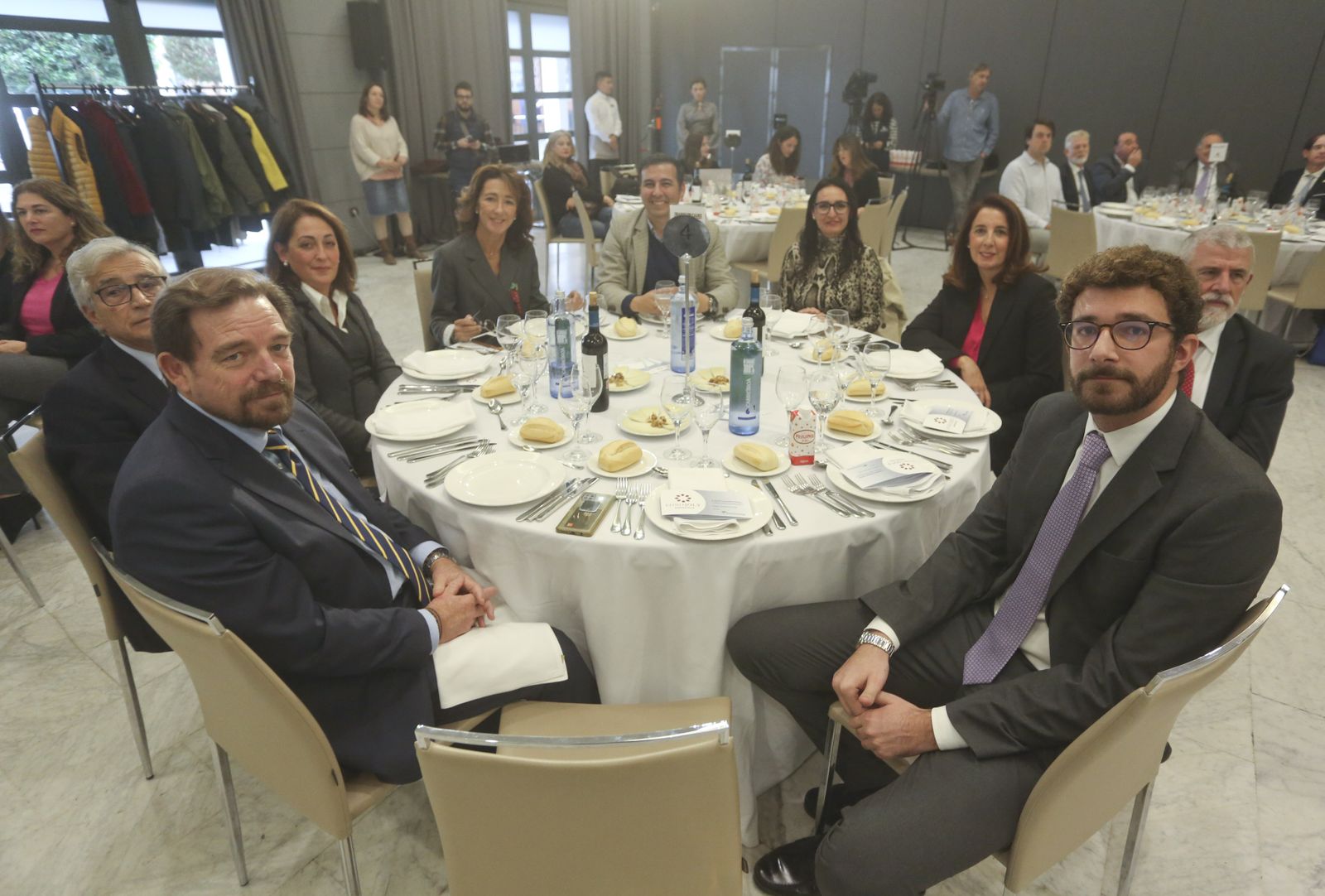 Foro Joly con el consejero de Sostenibilidad, Medio Ambiente y Economía Azul de la Junta de Andalucía en imágenes