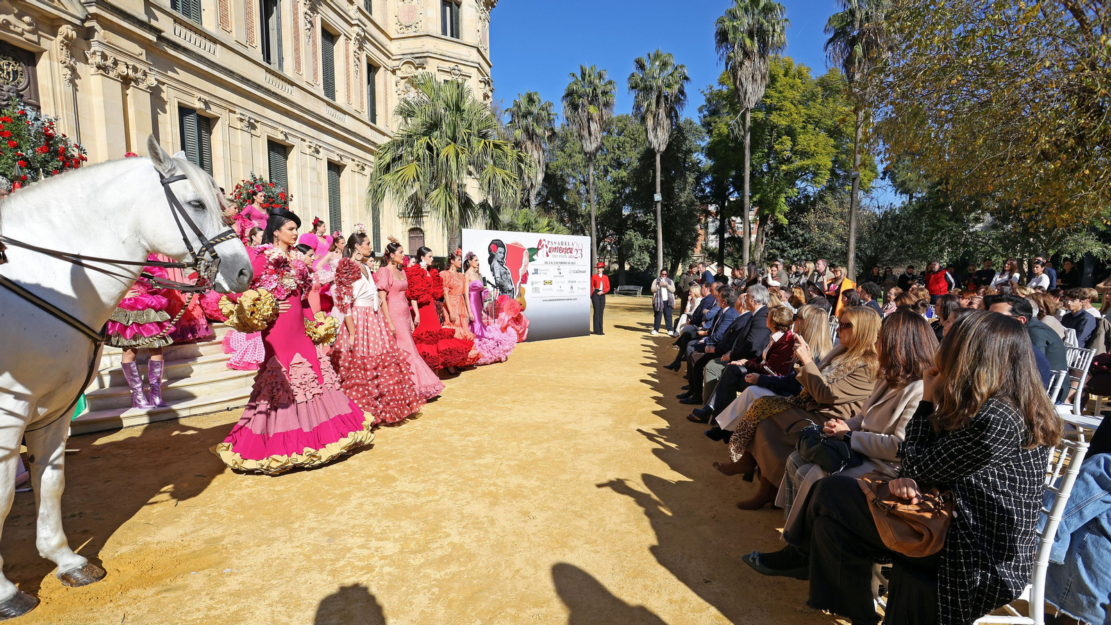 Presentación de la Pasarela Flamenca Tio Pepe 2023 en la REAAE de Jerez