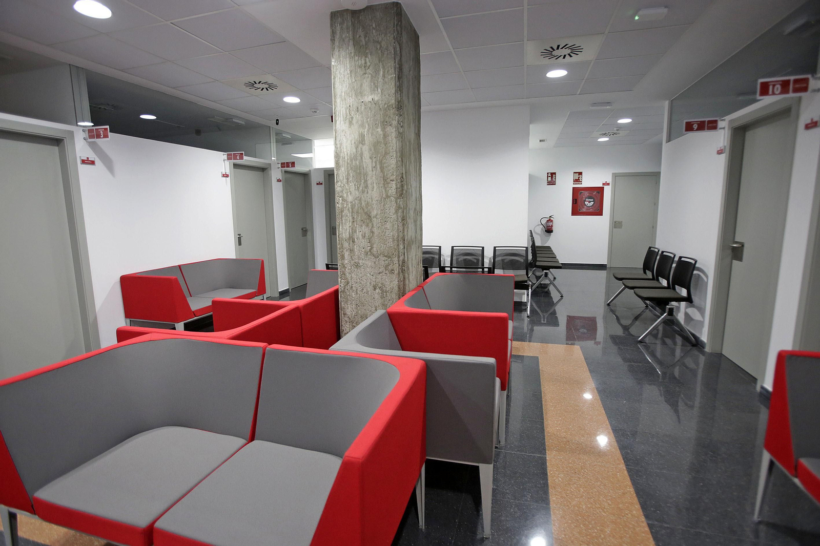 Imágenes de la nueva clínica Lopez Cano en el Estadio Carranza