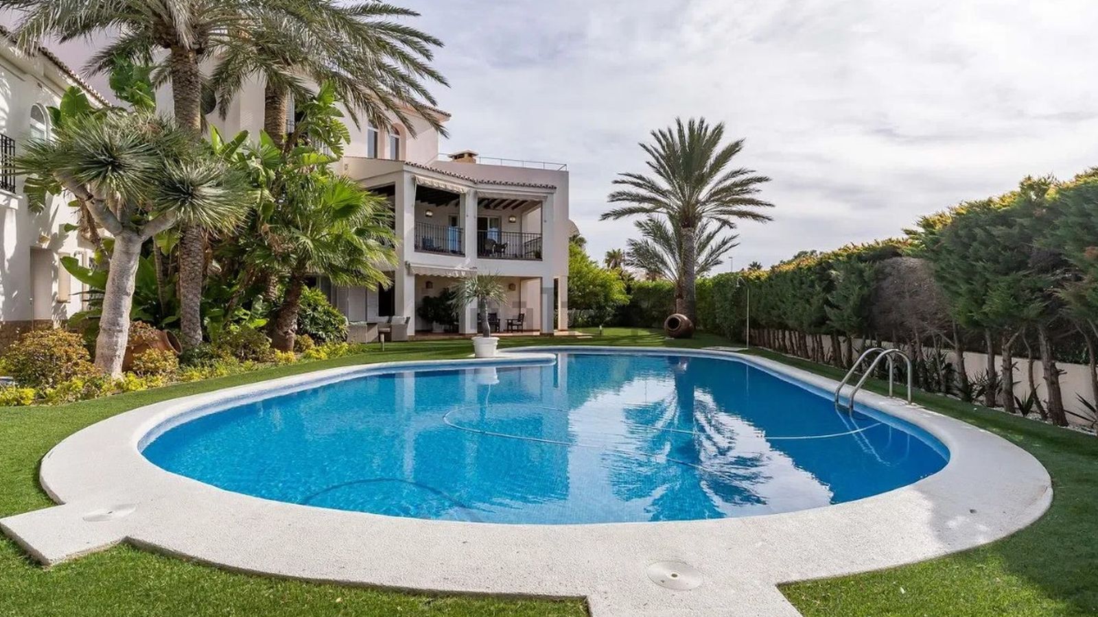 Casa de lujo en Almerimar.