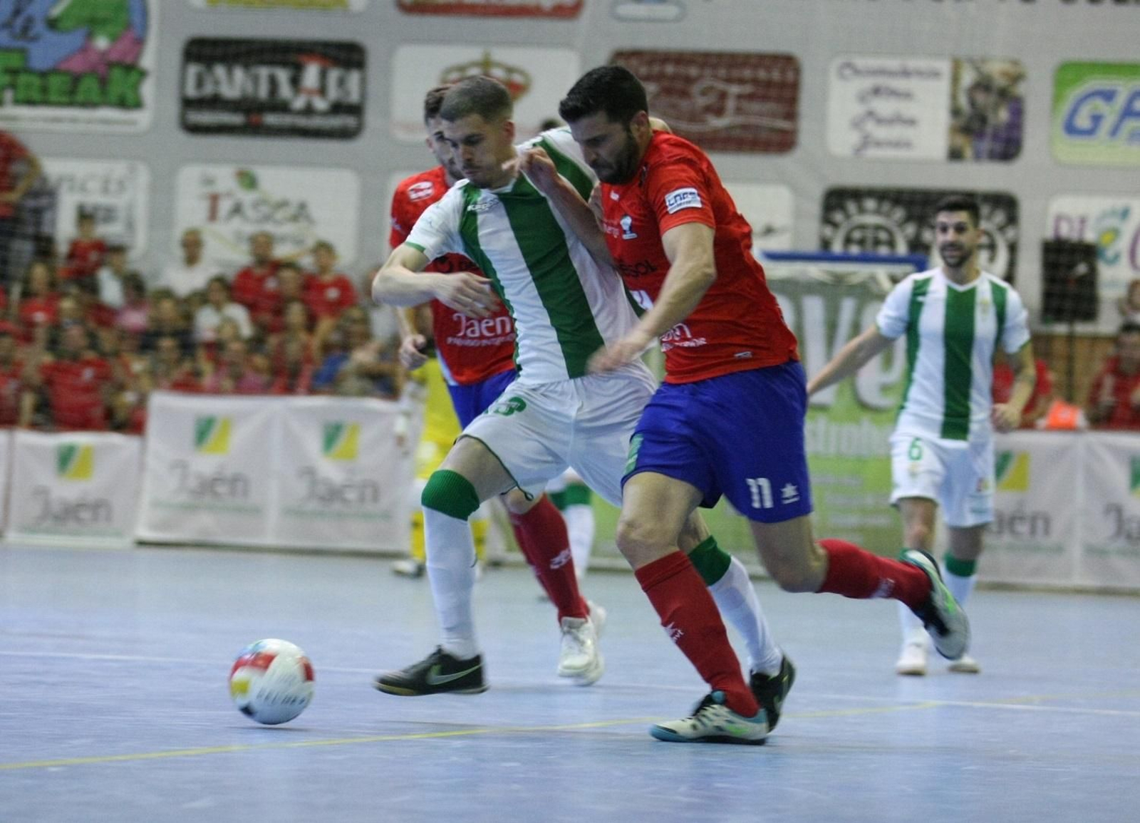 Las fotos del ascenso del Córdoba CF Futsal en Mengíbar