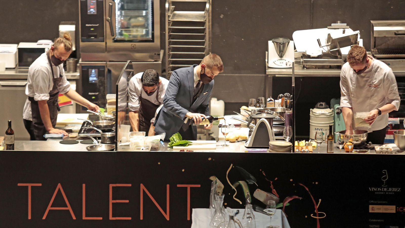 Imágenes de la Copa Jerez en el Teatro Villamarta
