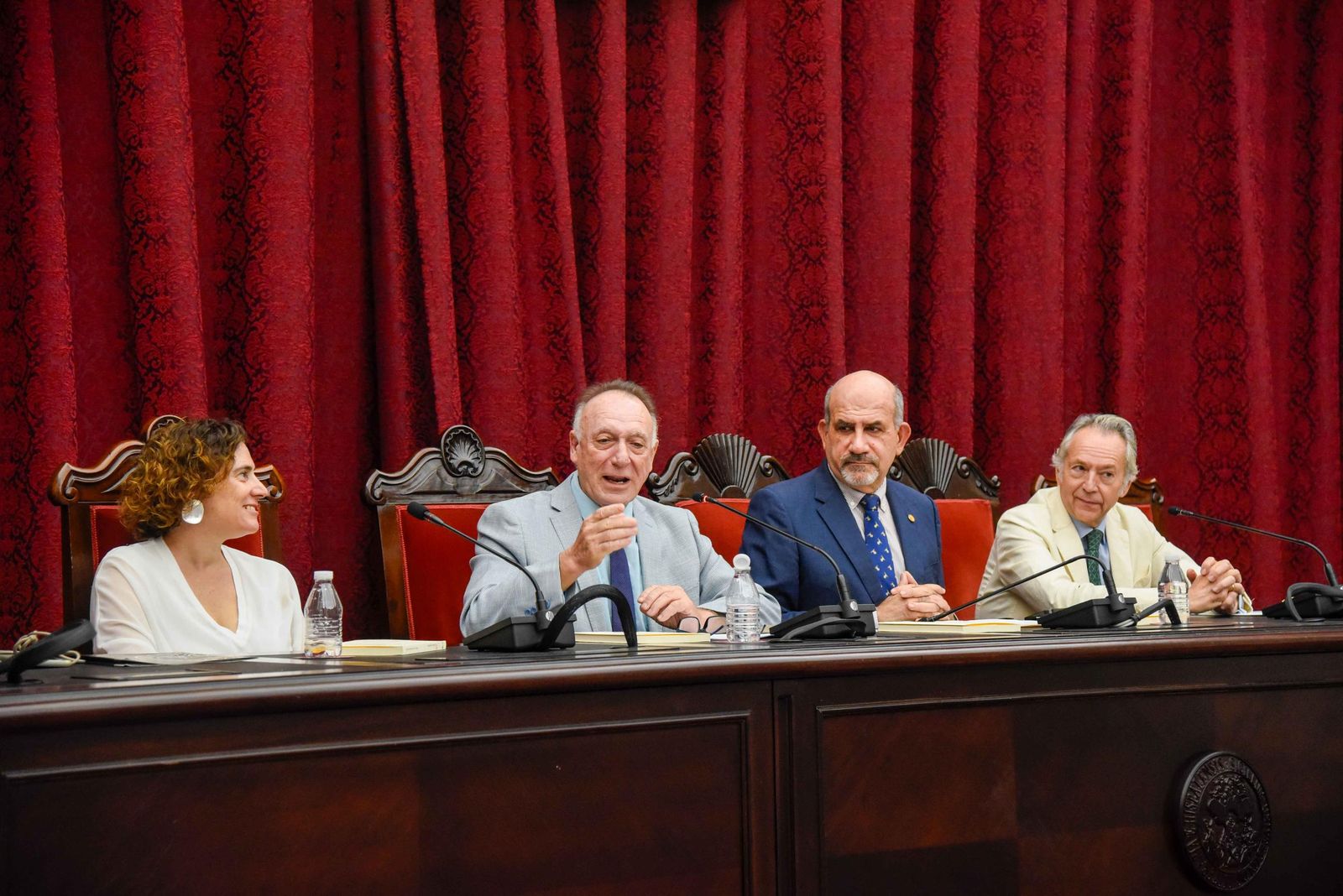 Presentación del libro 'Miradas inquietas', de Pablo Antonio Fernández