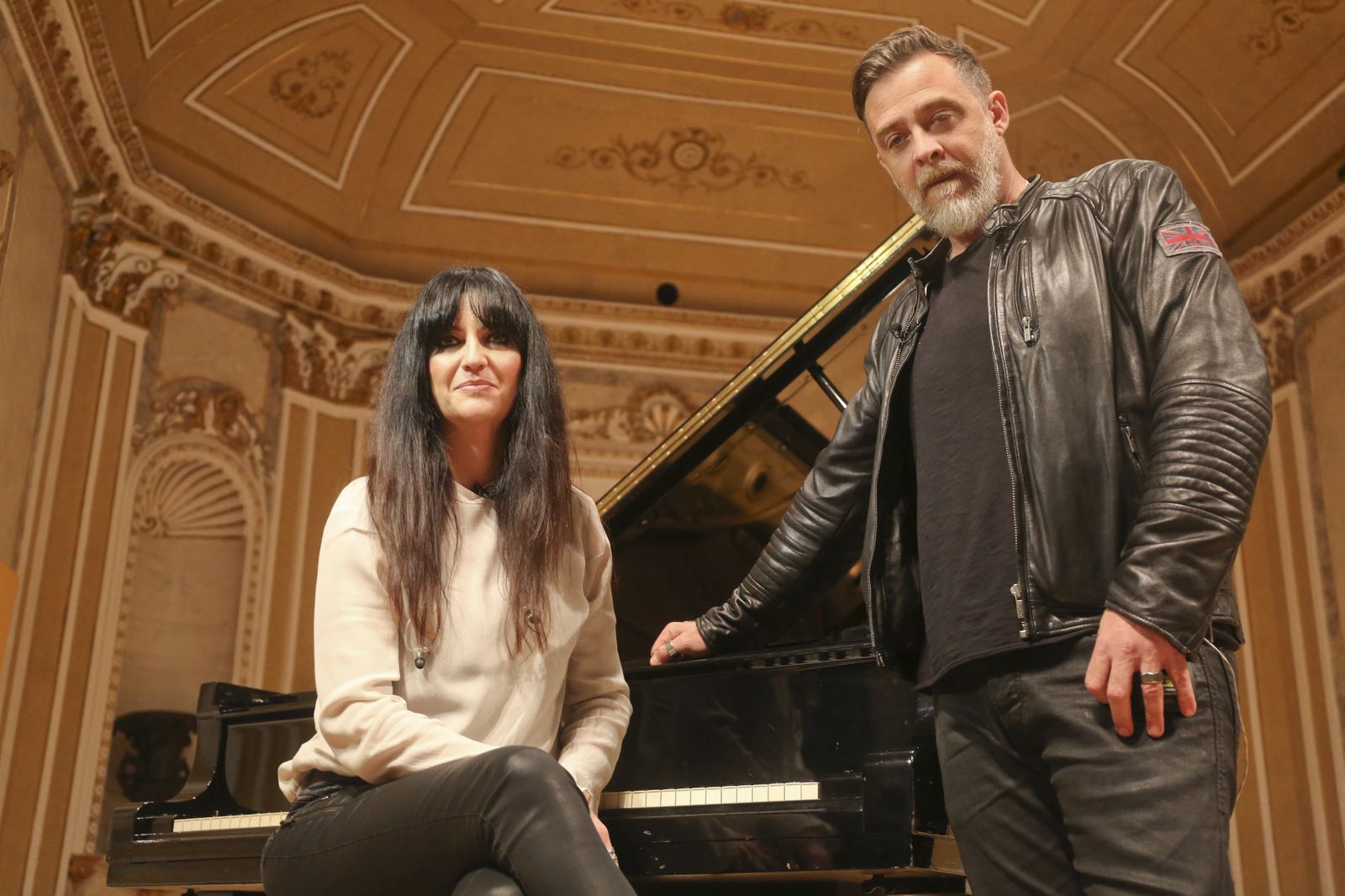 Susana Alva y Francisco Ridgway, de Efecto Mariposa, este lunes, en la Sala María Cristina.