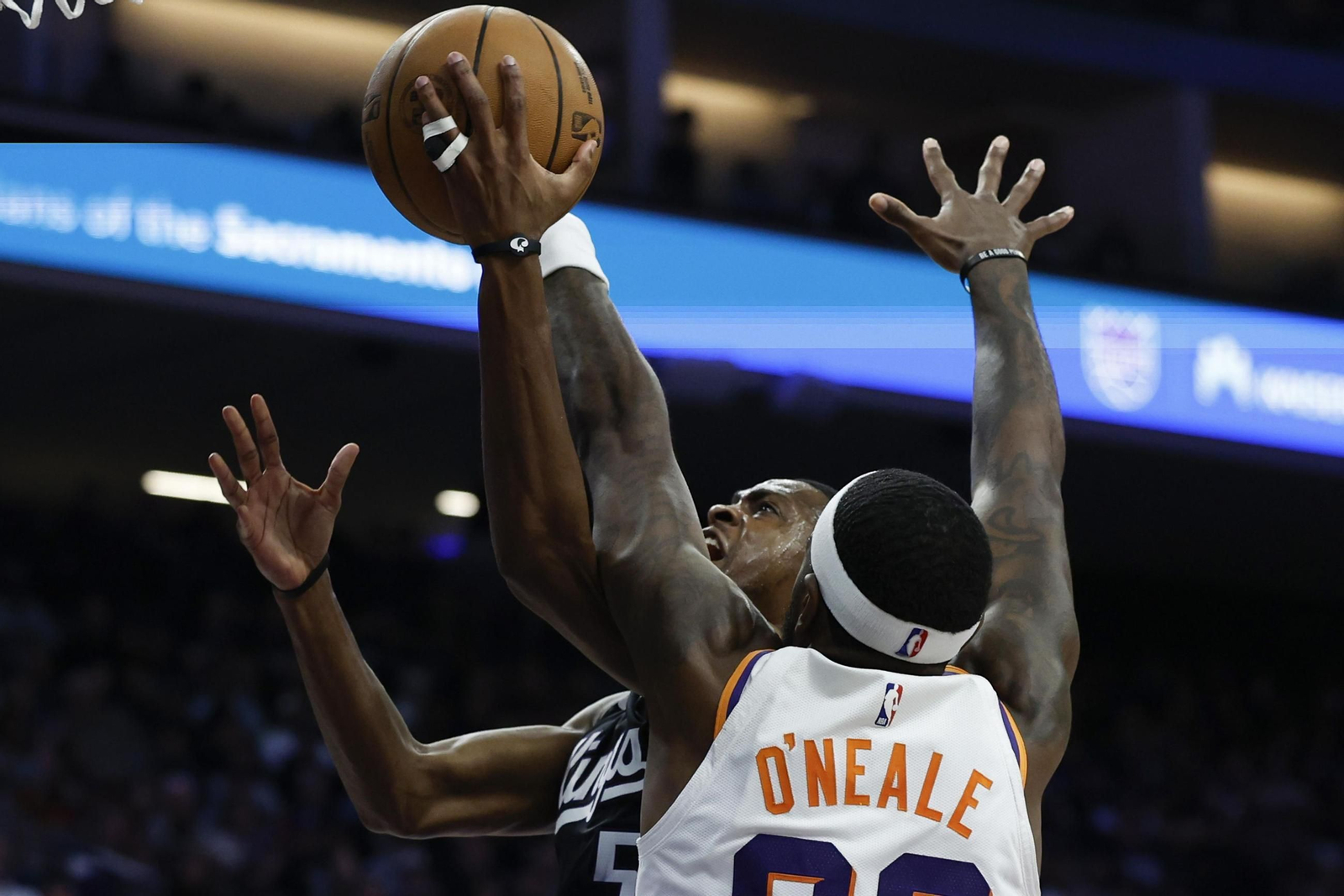 Domas Sabonis roza el triple doble ante los Suns