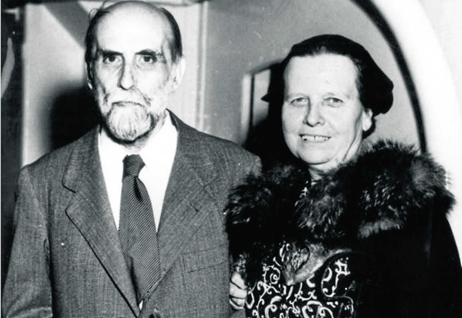 Juan Ramón Jiménez y Zenobia Camprubí, en una imagen tomada durante su estancia en San Juan de Puerto Rico.