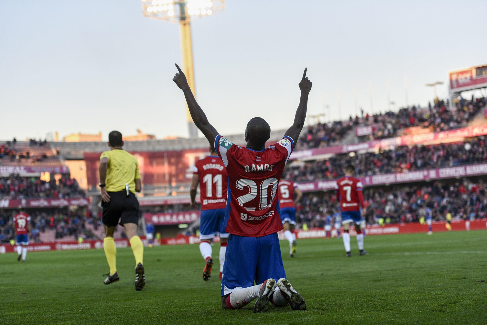 Las imágenes del Granada CF-Oviedo