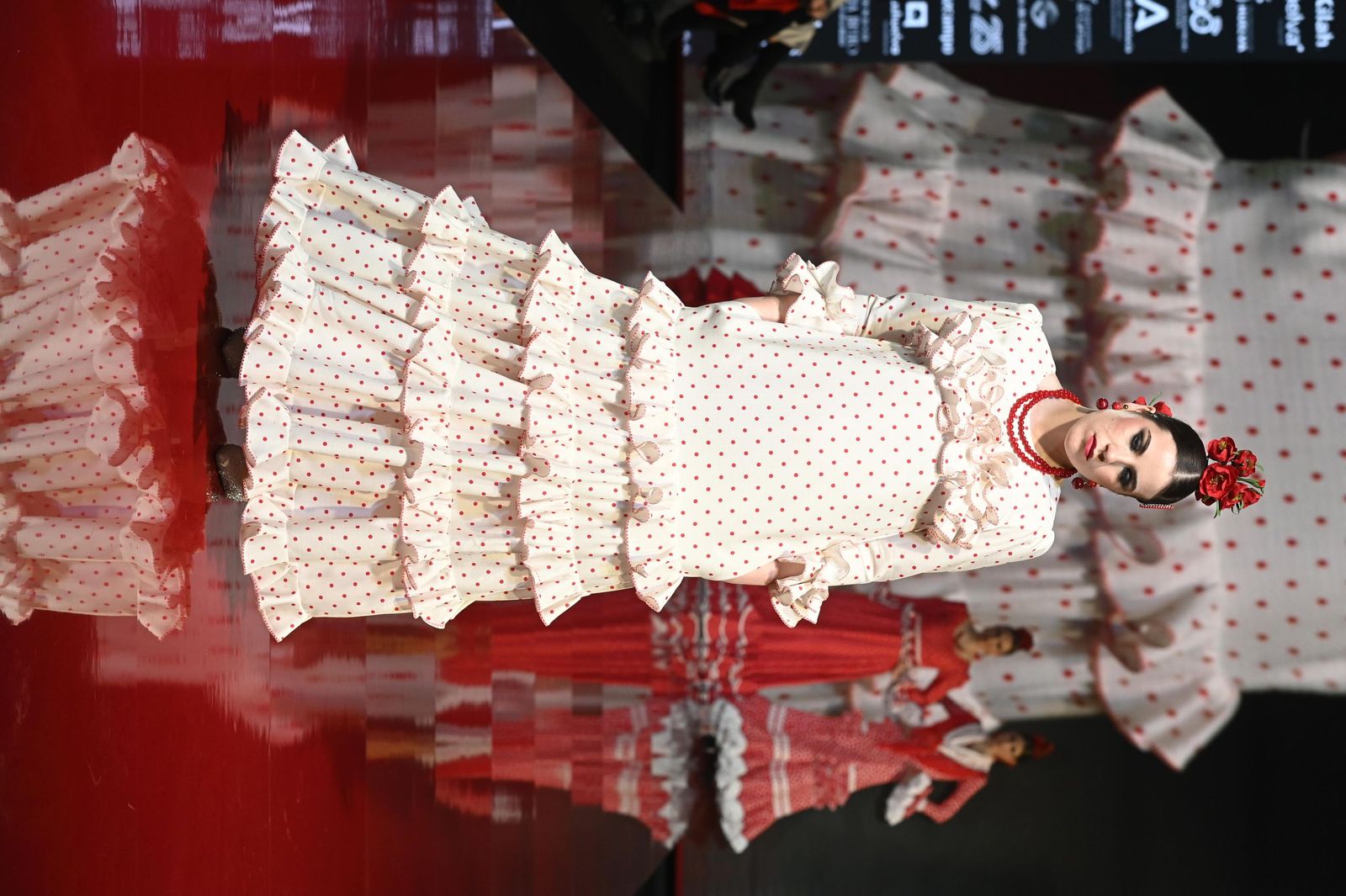 Huelva Flamenca 2026: Desfile de Raquel Muñoz