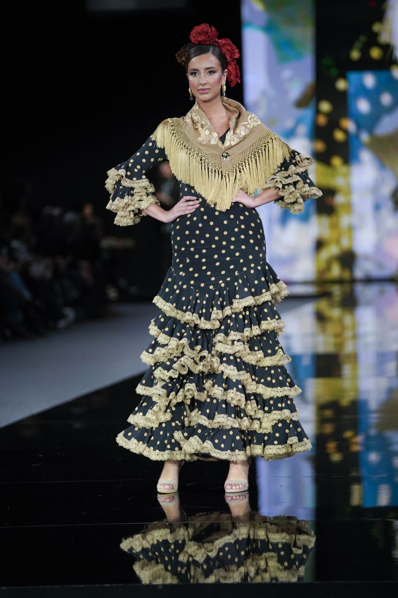 El desfile de Diseño Hermanas Serrano en SIMOF 2026, todas las fotos