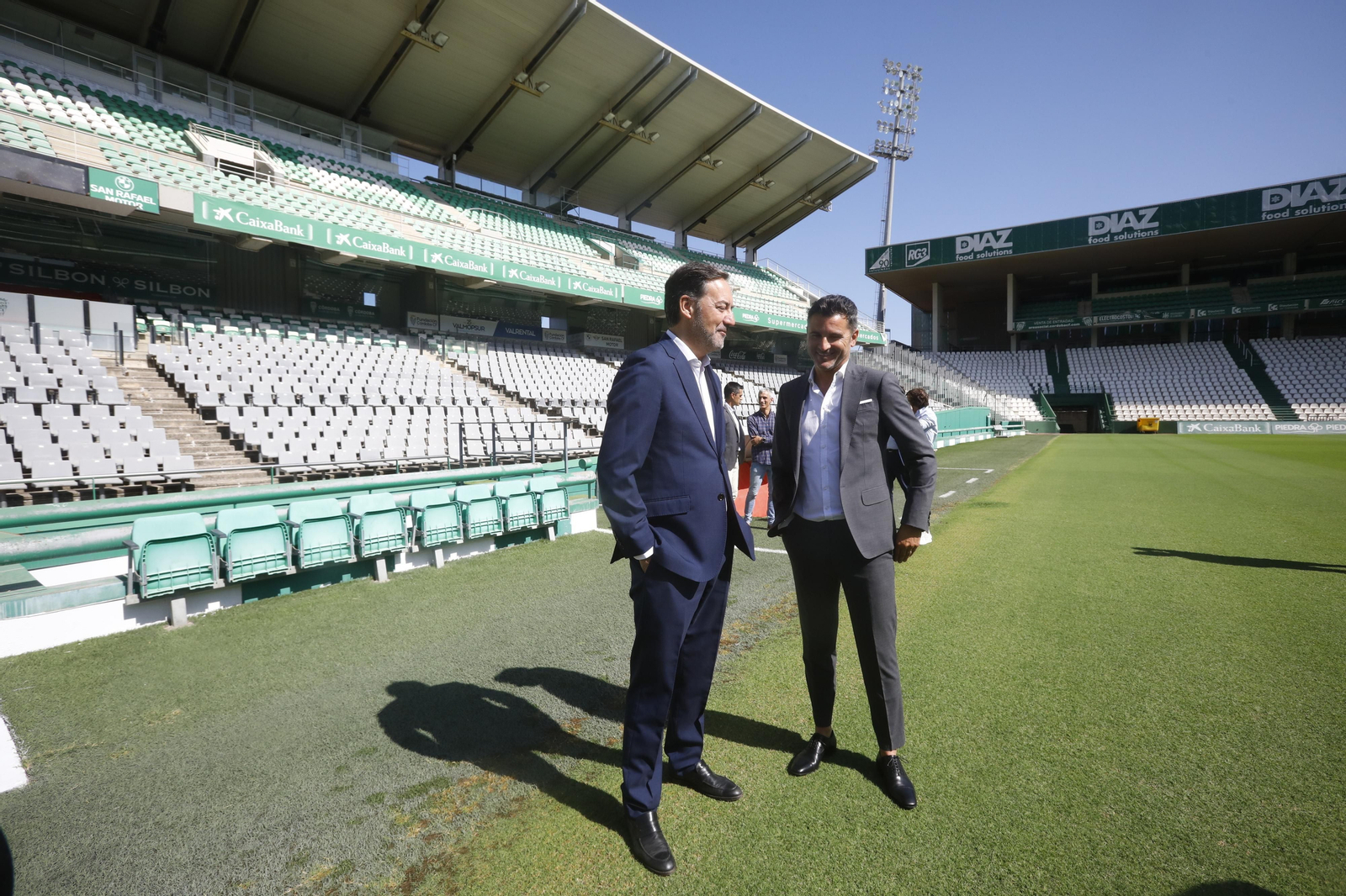 La presentación de Iván Ania como entrenador del Córdoba CF, en imágenes