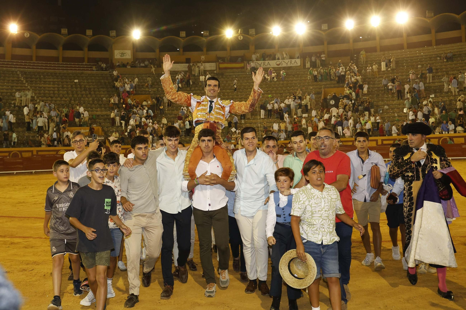 Fotos de la brava corridade La Palmosilla con Emilio de Justo, Borja Jiménez y David de Miranda