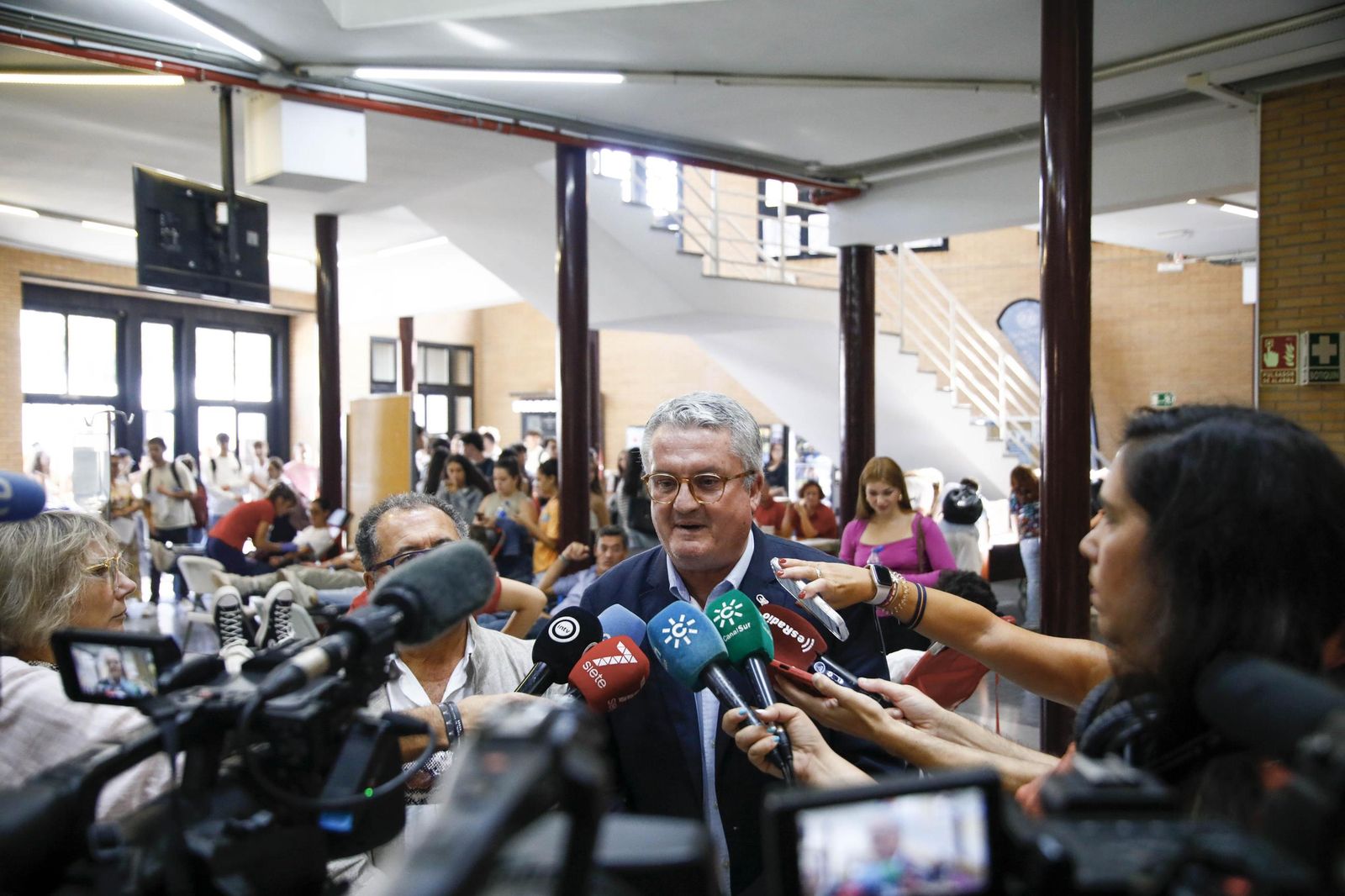 La colecta de sangre y plasma en la Universidad de Almería, en imágenes